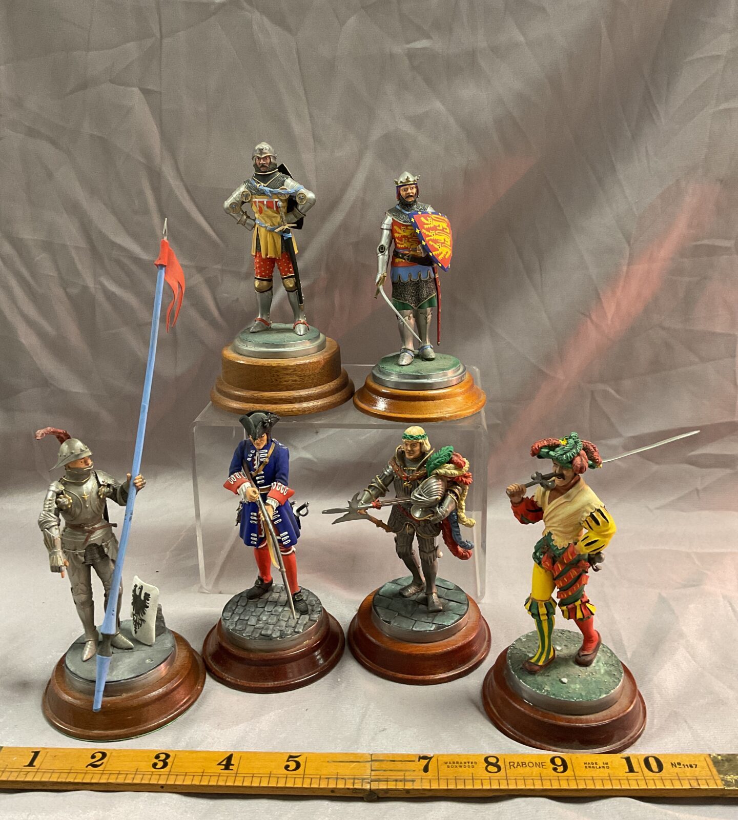 six model pewter 5” Handpainted five medieval knights and 17c rifleman