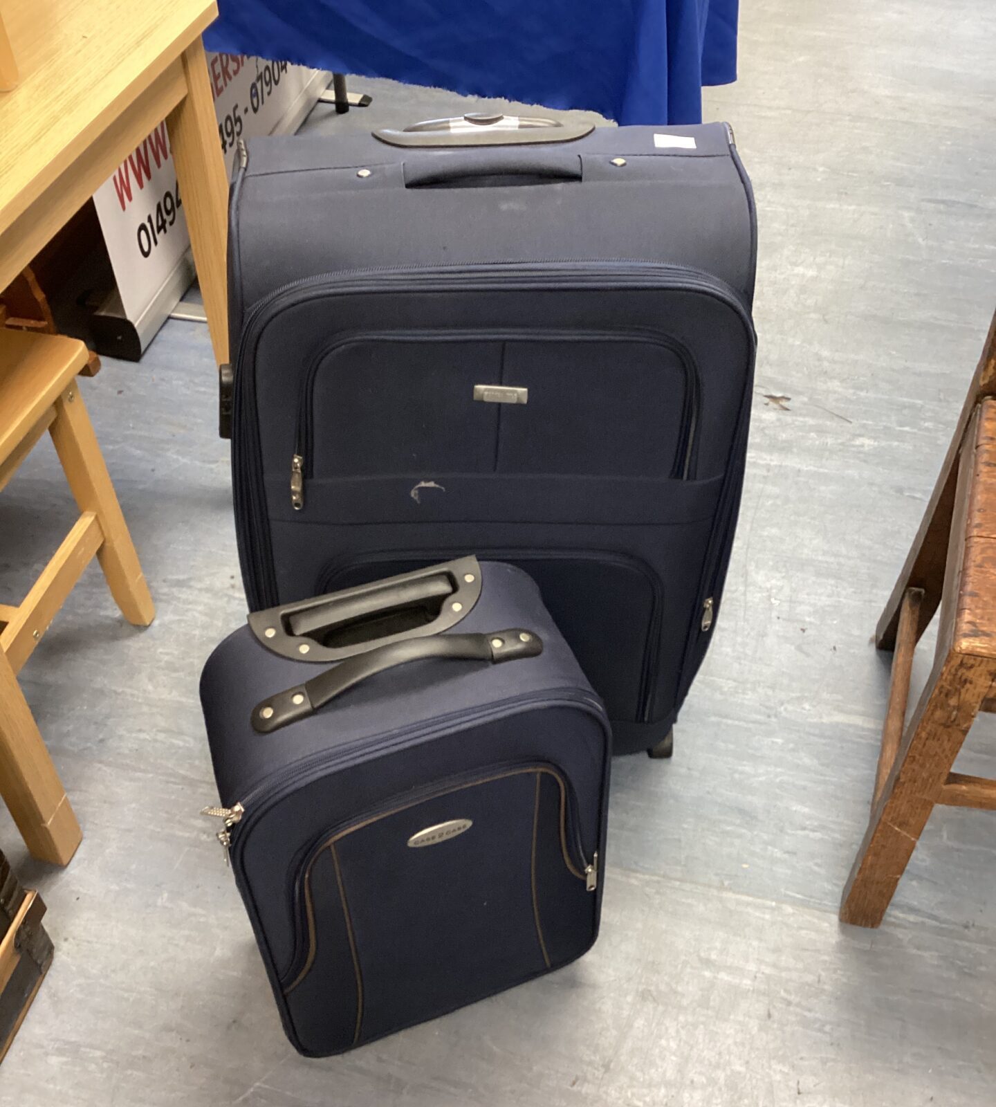 Two wheeled with extending handled travel cases inc homestyle & case 2 case