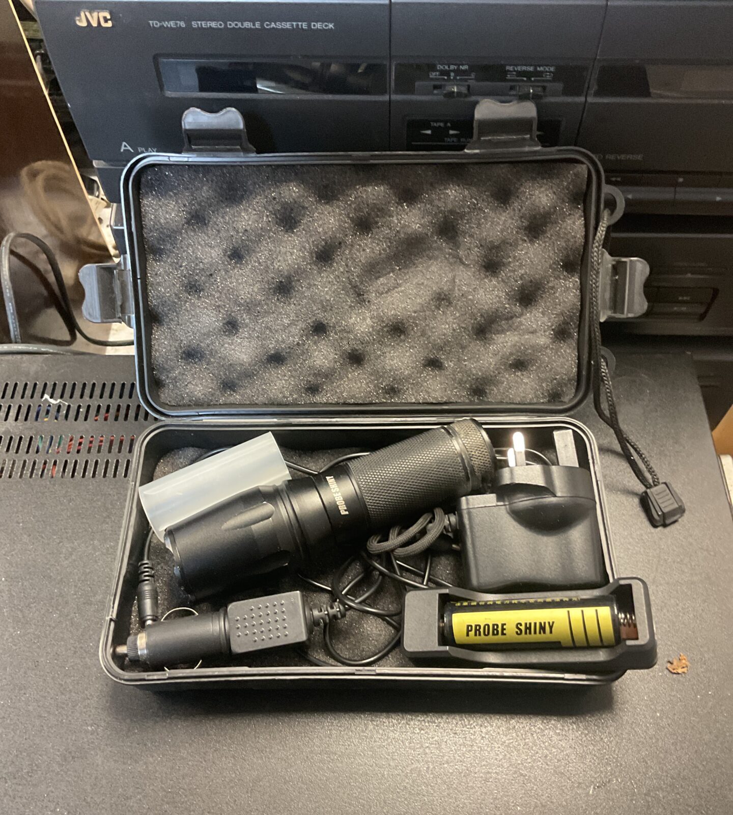 Probe shiny led torch