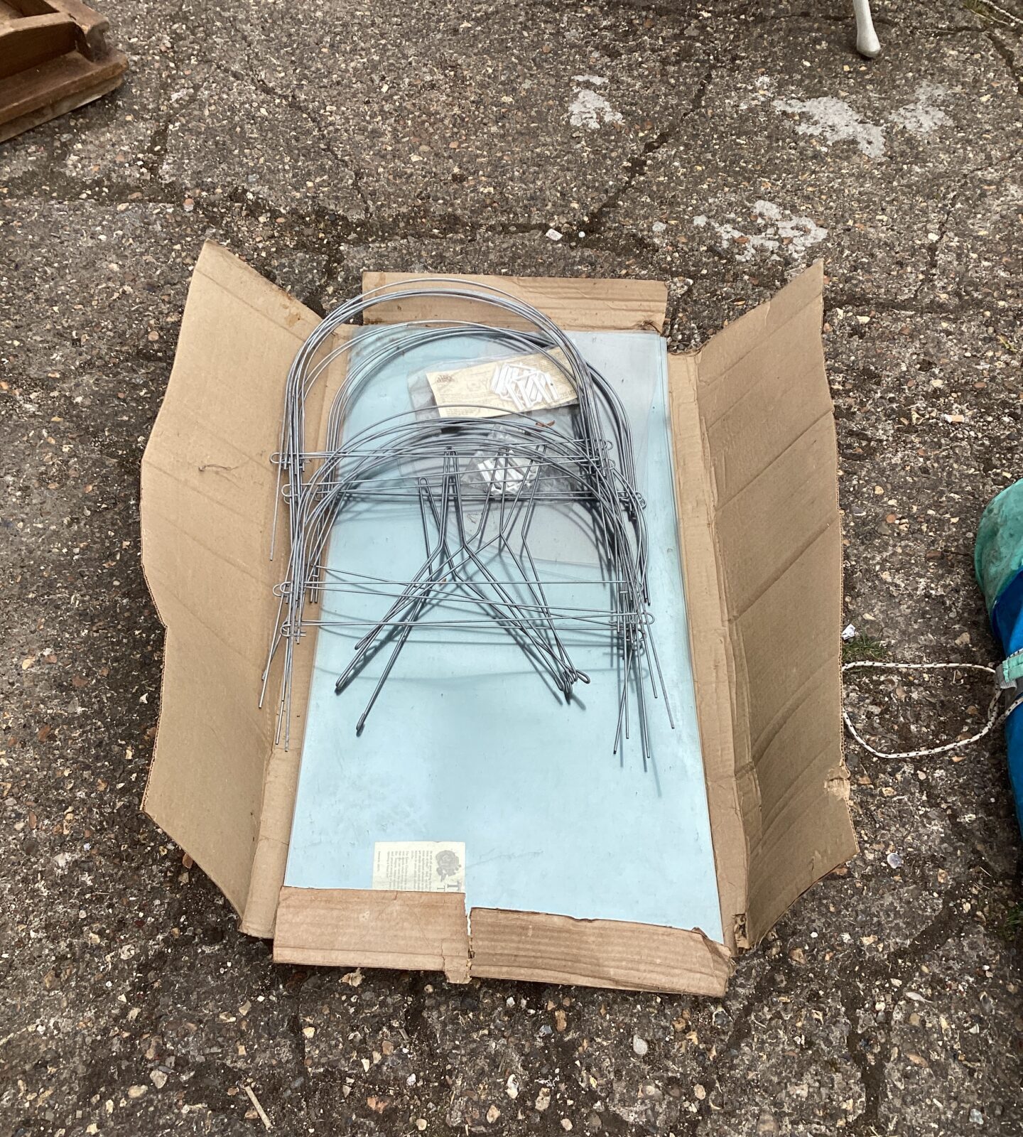 Garden Cloche Kit as new