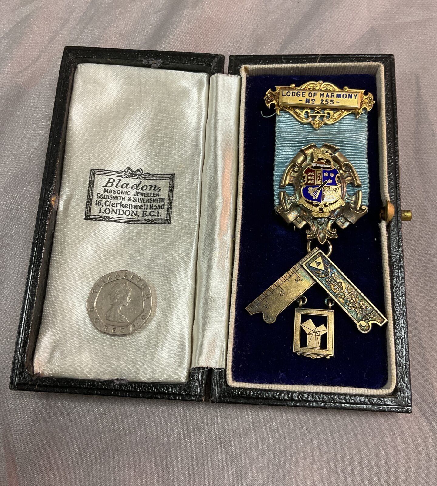 Masonic Past Masters Silver Gilt Jewel Lodge of Harmony 1945