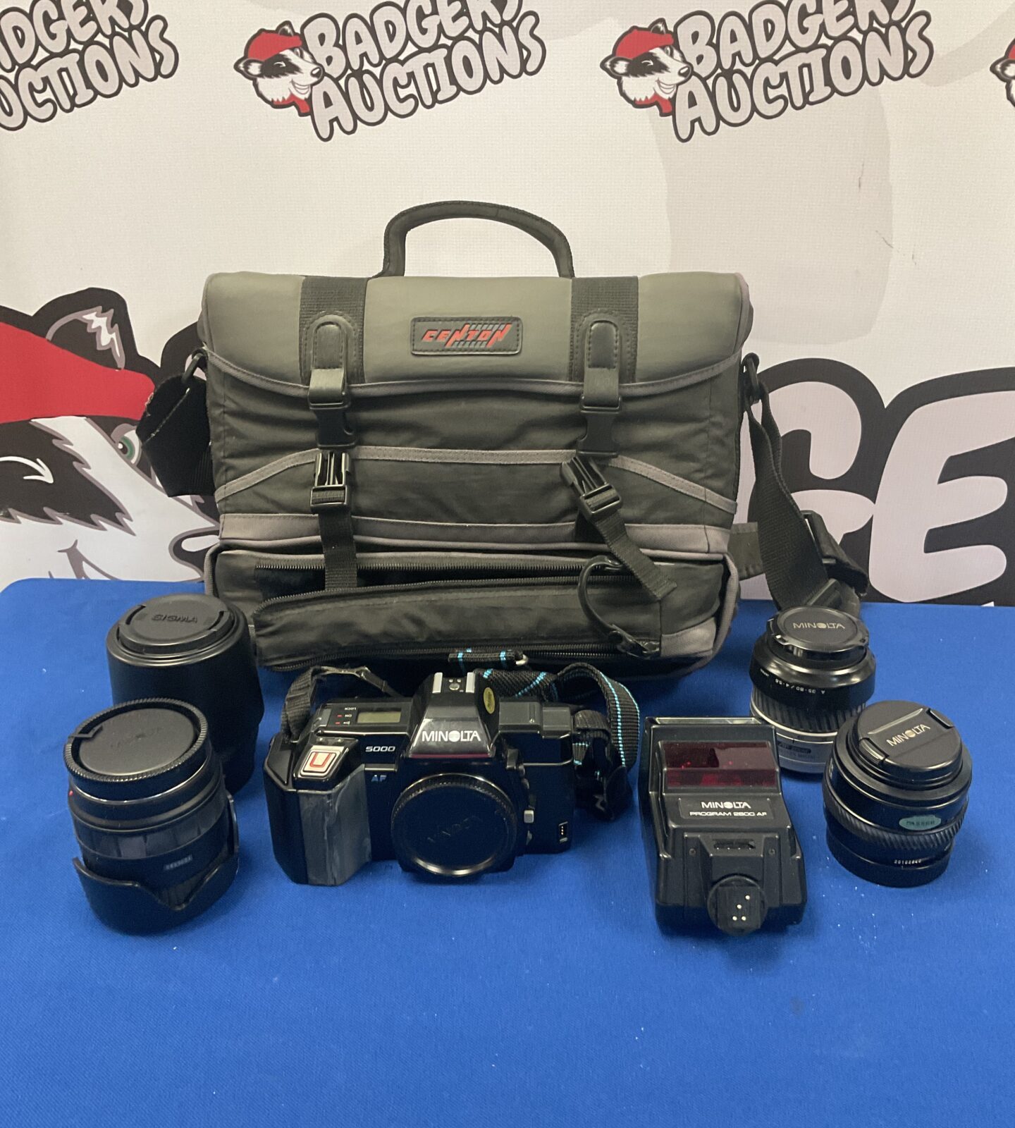 Minolta 5000 35mm camera & lenses