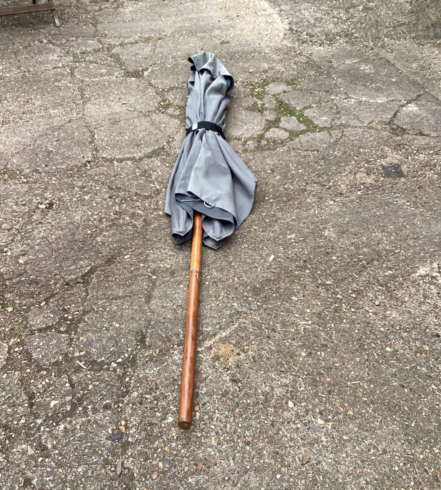 Large rectangular garden parasol