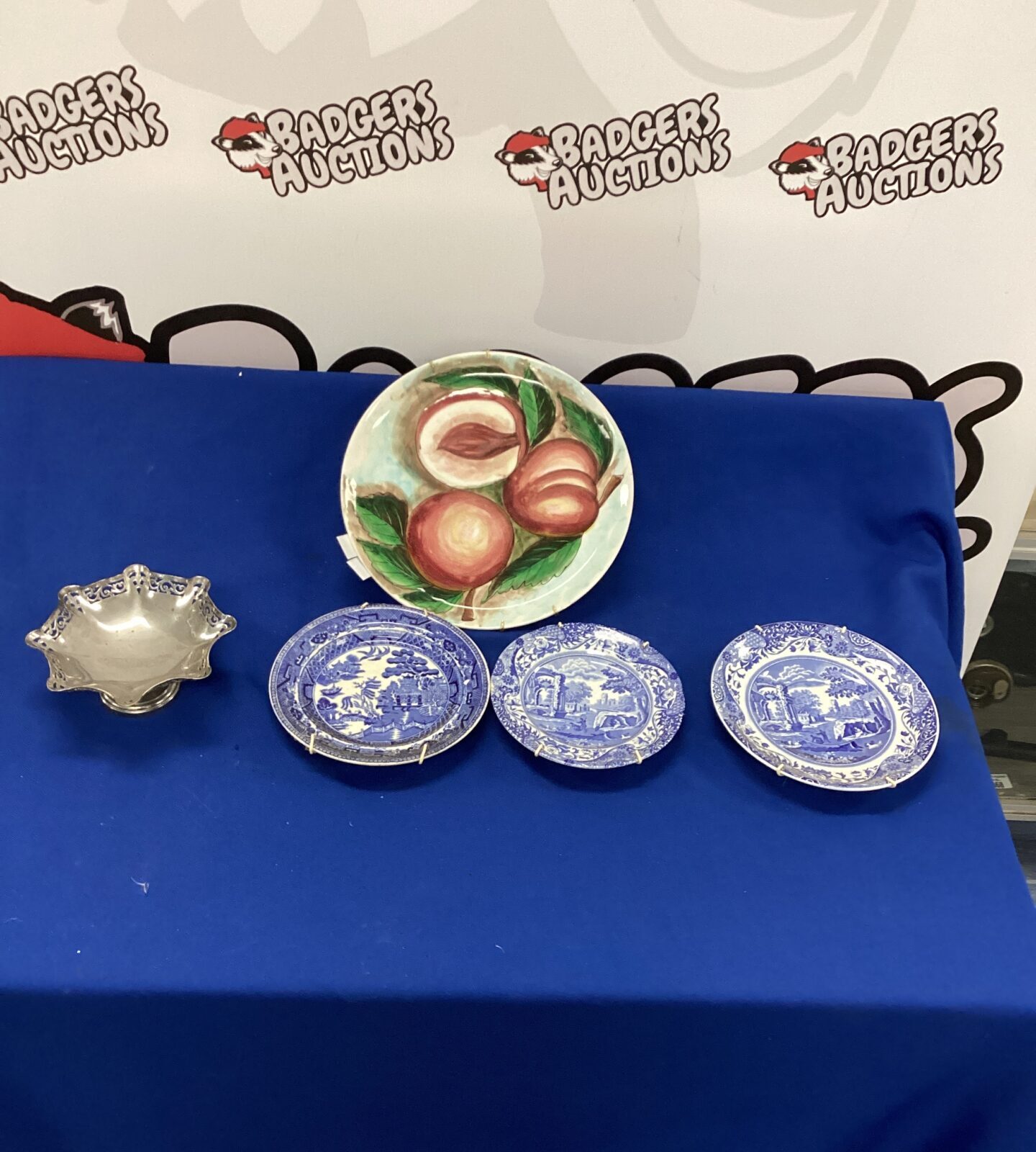 Sopde Wall Hanging plates