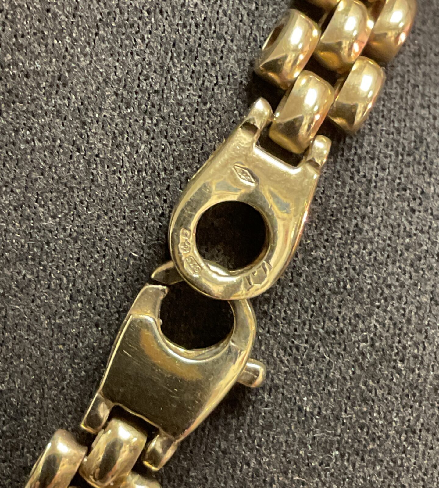 9ct yellow gold brick link 16” Chain necklace 31.84g - Image 2