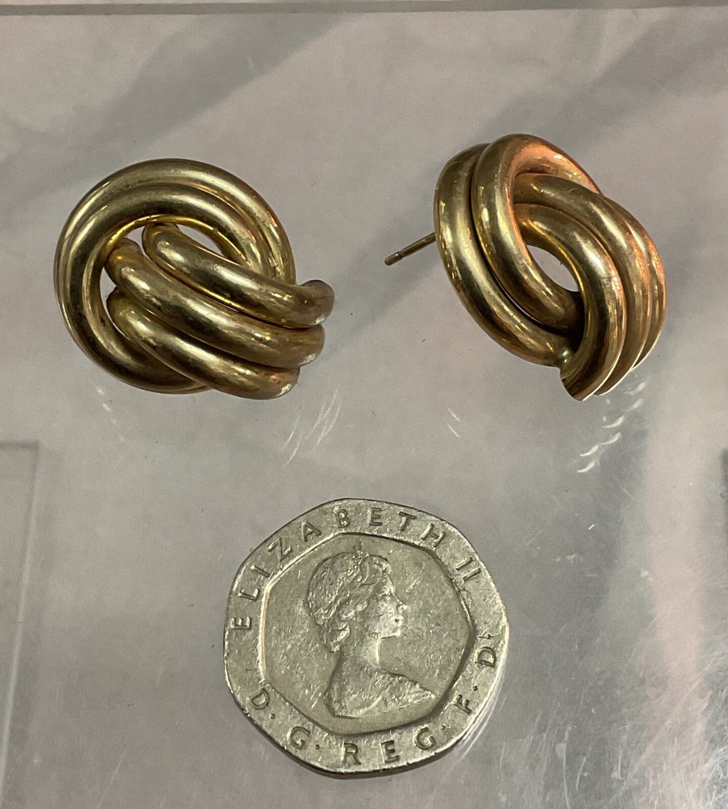 Pair of 9ct yellow gold Earrings 4.35g