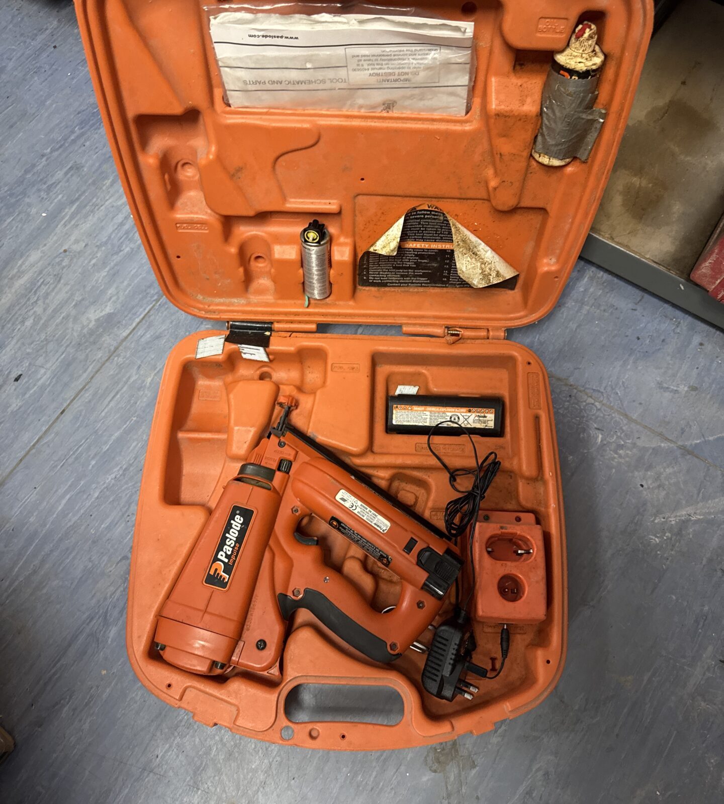 Paslode cordless electric nail gun - untested