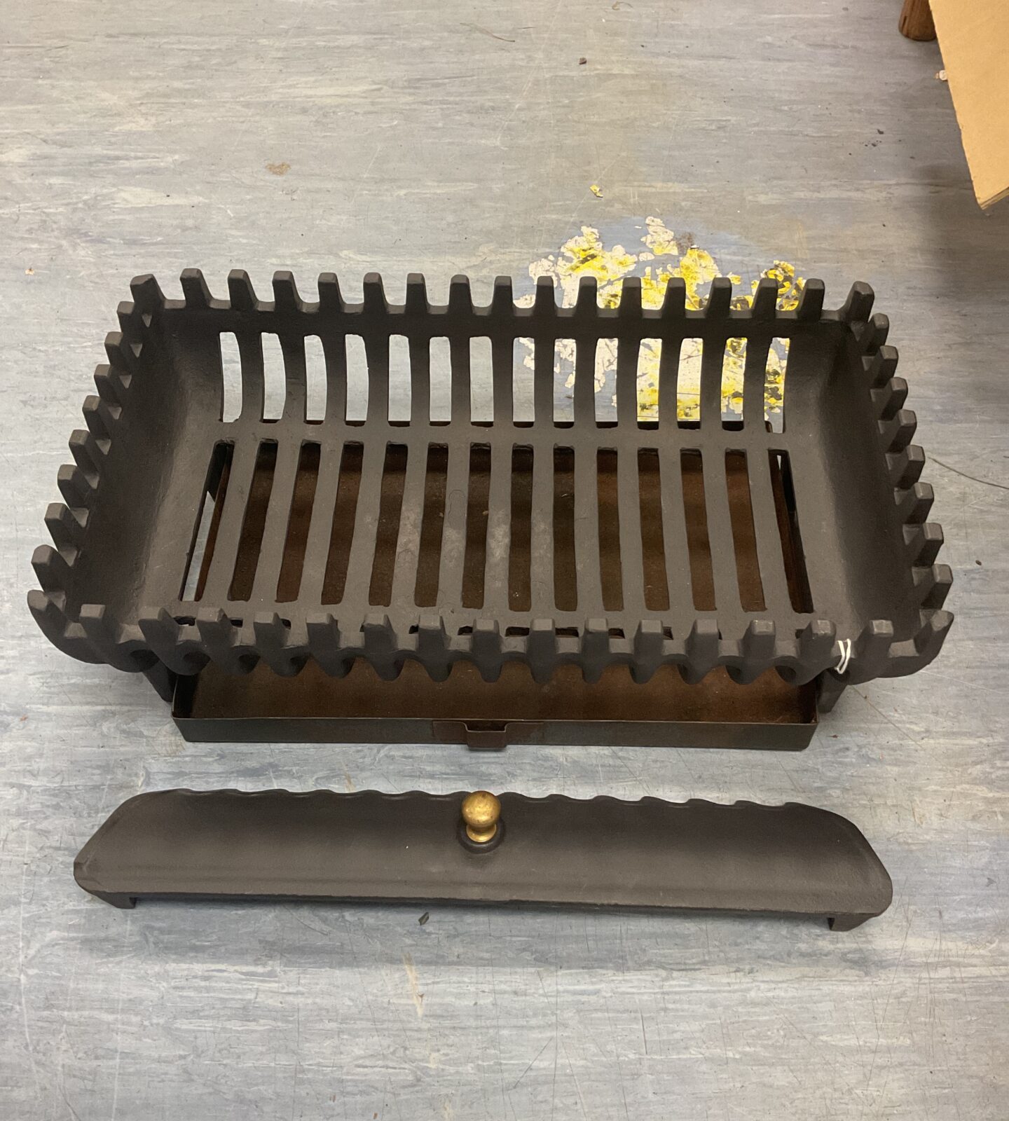 Cast iron fireplace grate 21”;x 12”