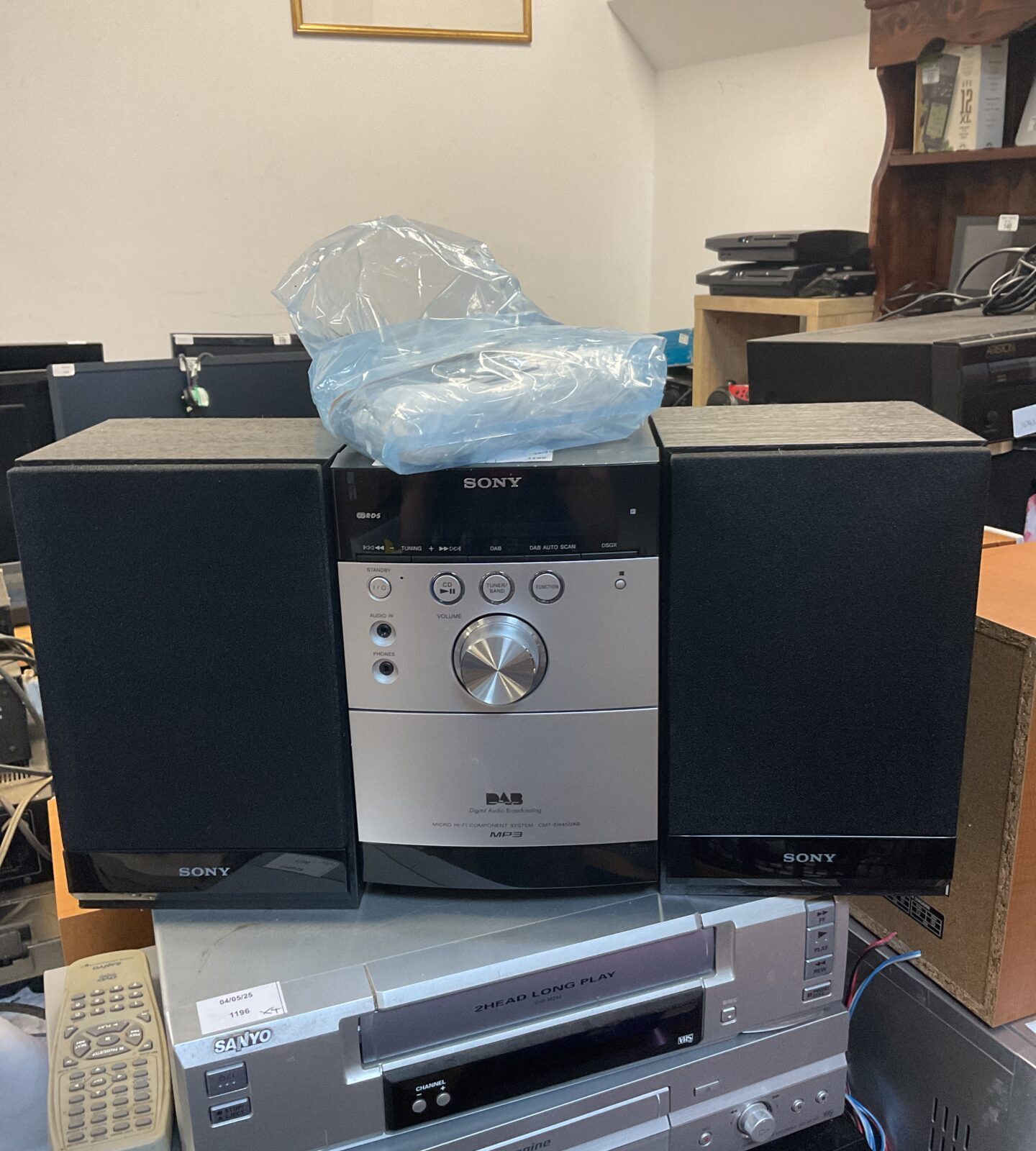 Sony cmt-eh45dab micro dab cd hifi system