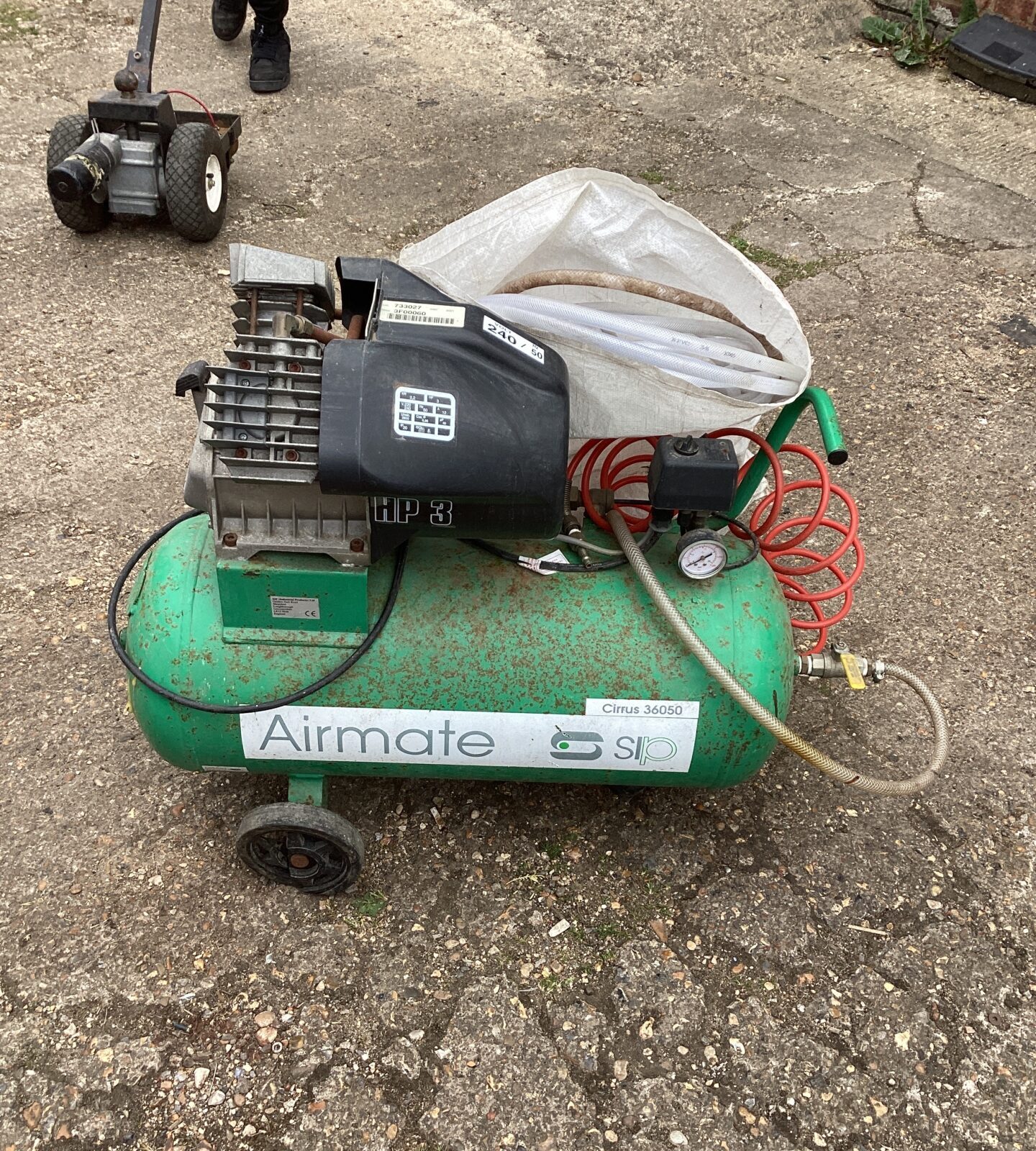 Sip Airmate compressor with air hose