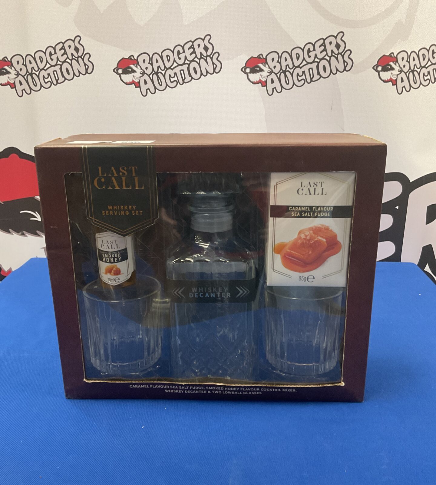 Last call whiskey serving set with decanter