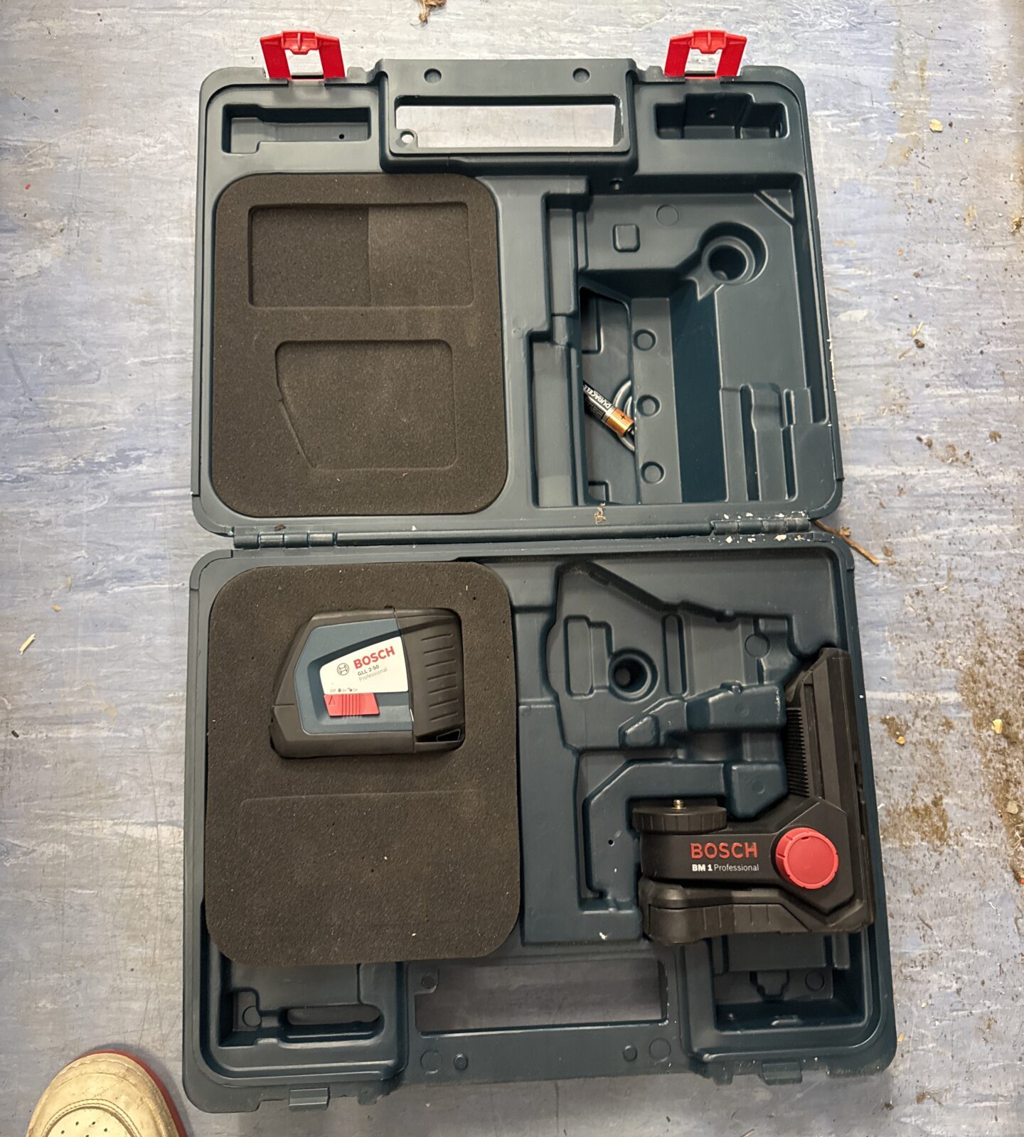 Bosch gll-250 laser level set - untested