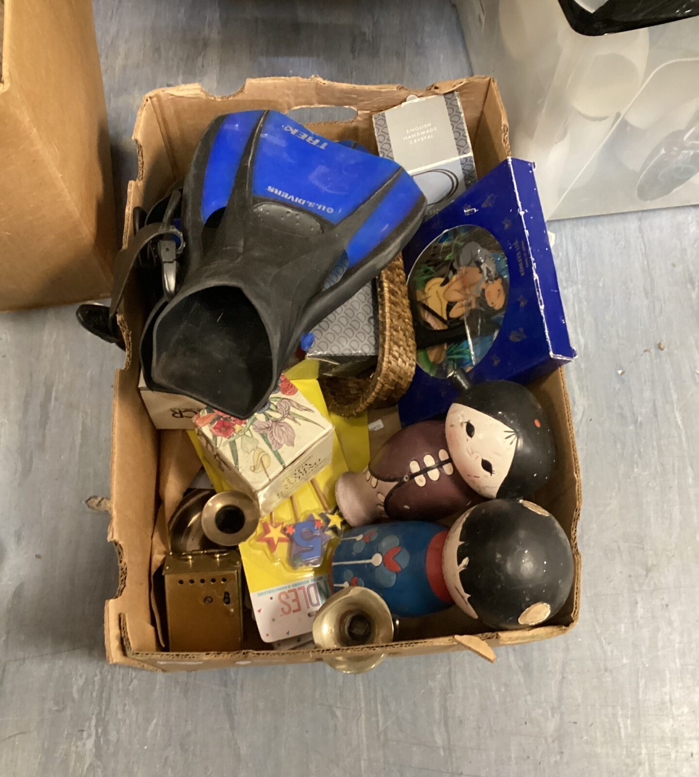Box of mixed inc oriental wooden figures, trek flippers & carriage clock