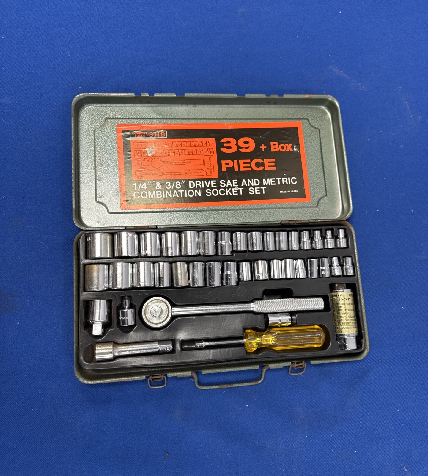 Comfort tools ratchet & socket set