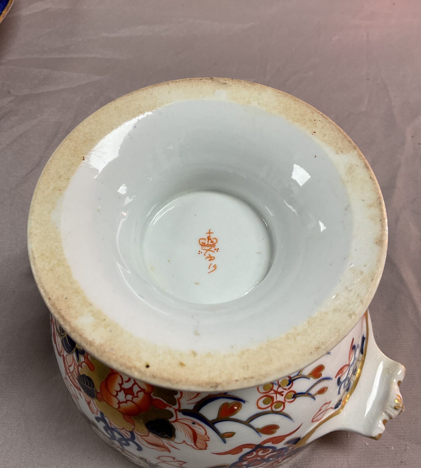 Antique Royal Crown Derby kings pattern Soup Tureen 1820c Repair to lid - Image 2