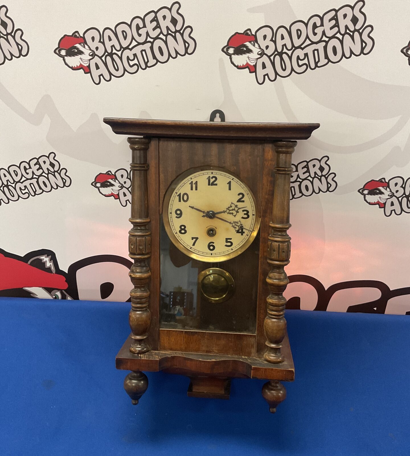 1906 German wallclock working with key
