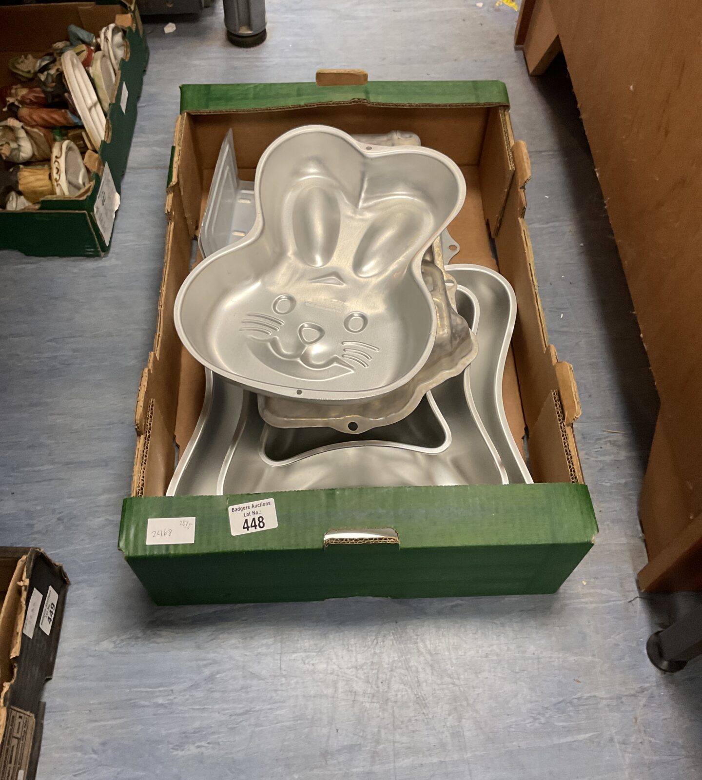 Tray of mixed cake tins inc wilton