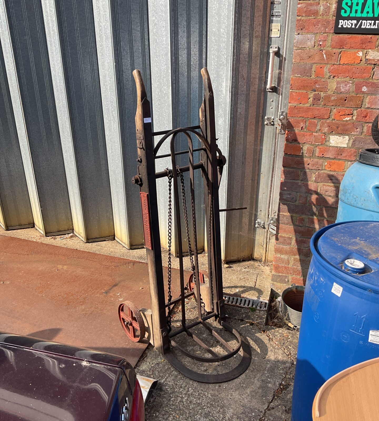 Vintage nicholson sack barrow