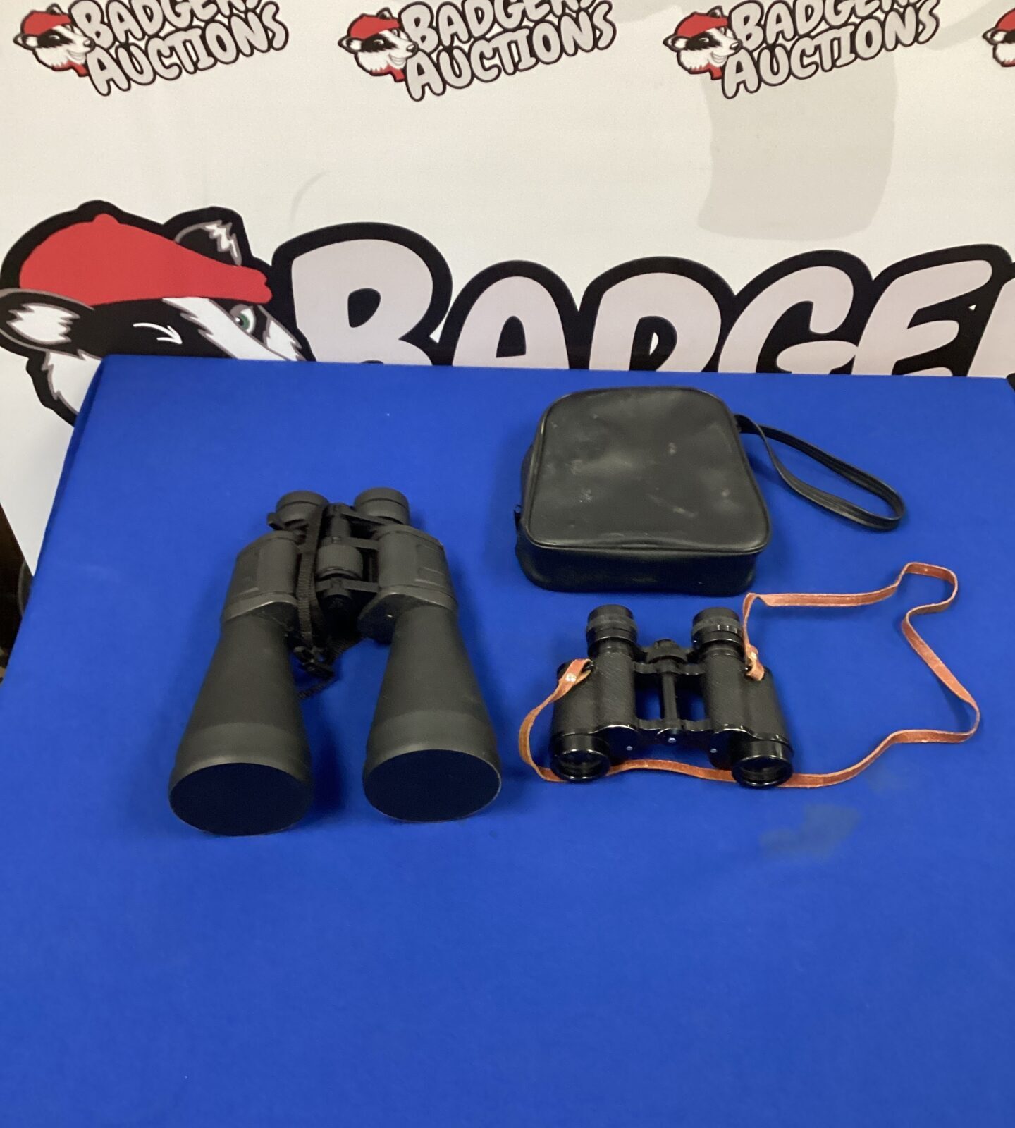 Two pairs of Binoculars inc Zennox 36x70 Zoom