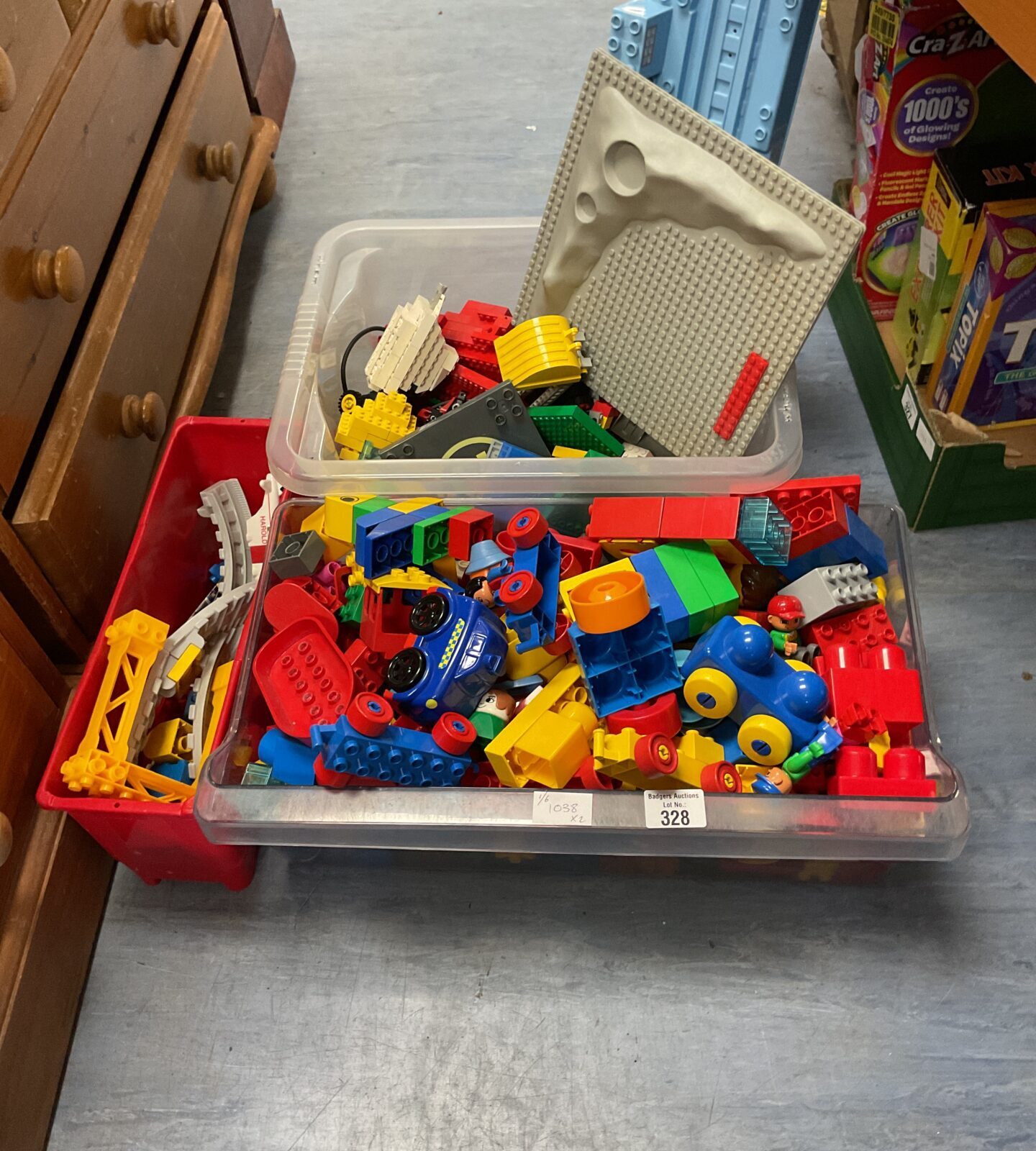 Box of mega blox with box of mixed vintage lego