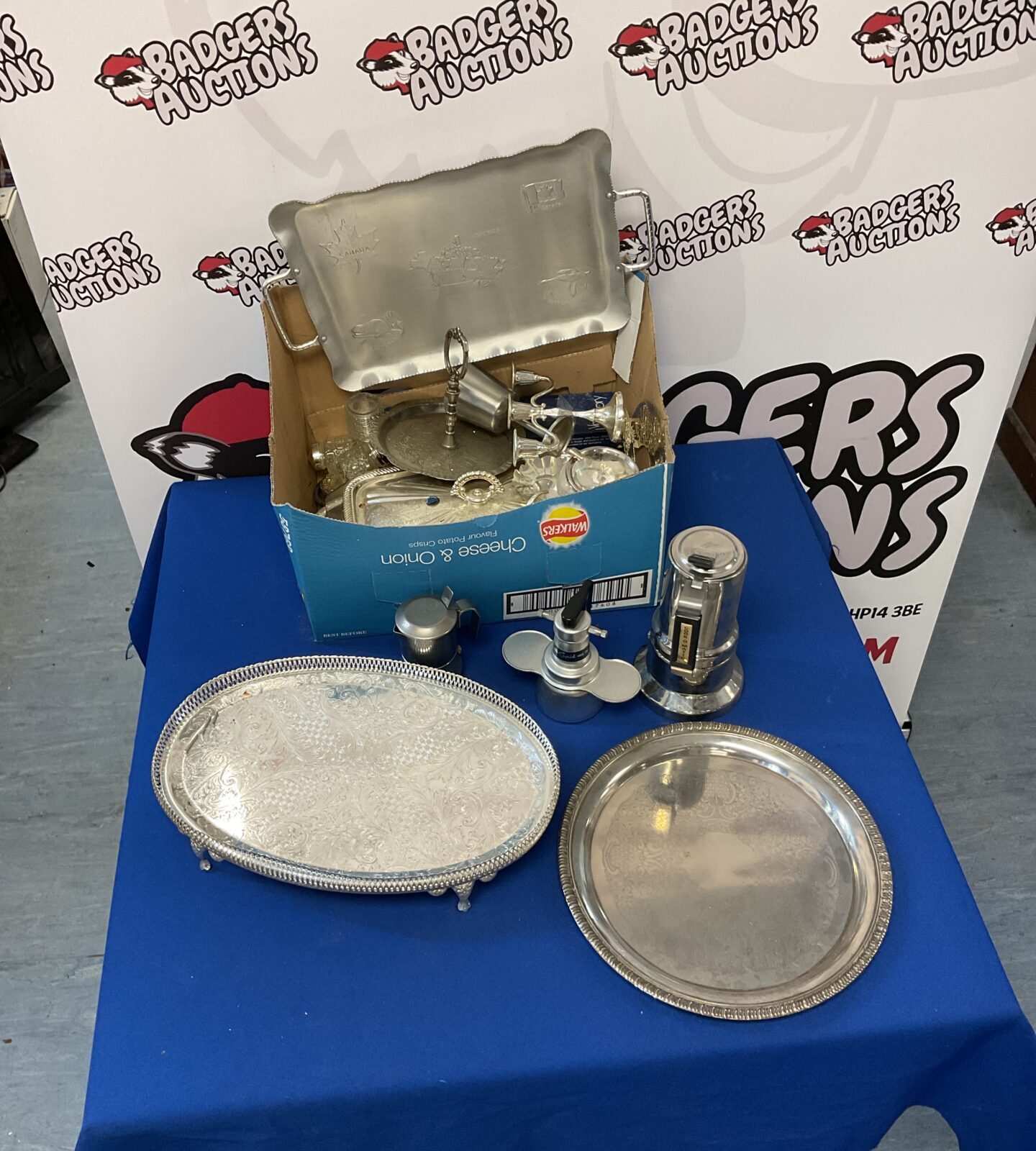 Box of mixed silver plate including Italian caffe rapid coffee maker