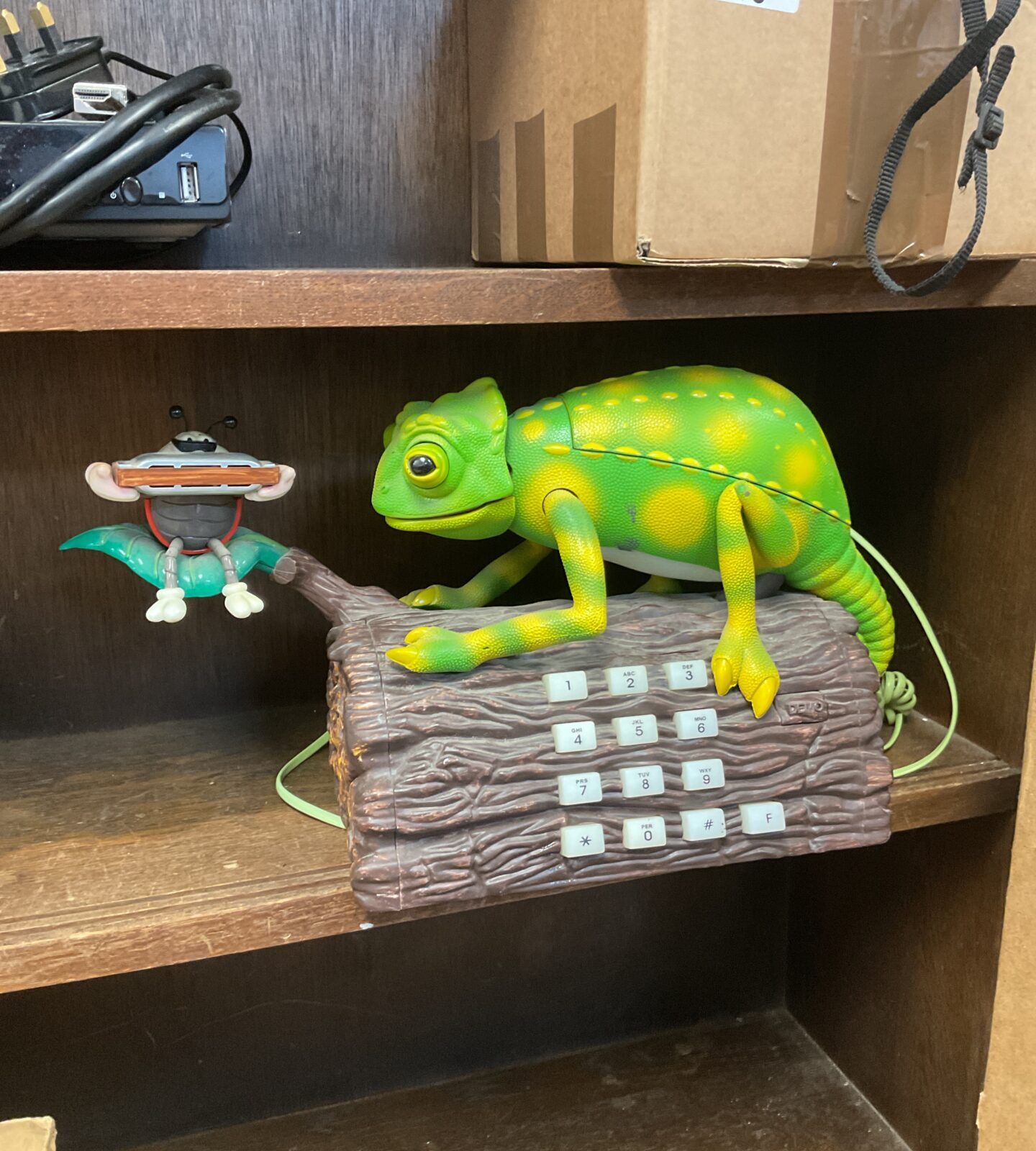 Karma chameleon novelty telephone