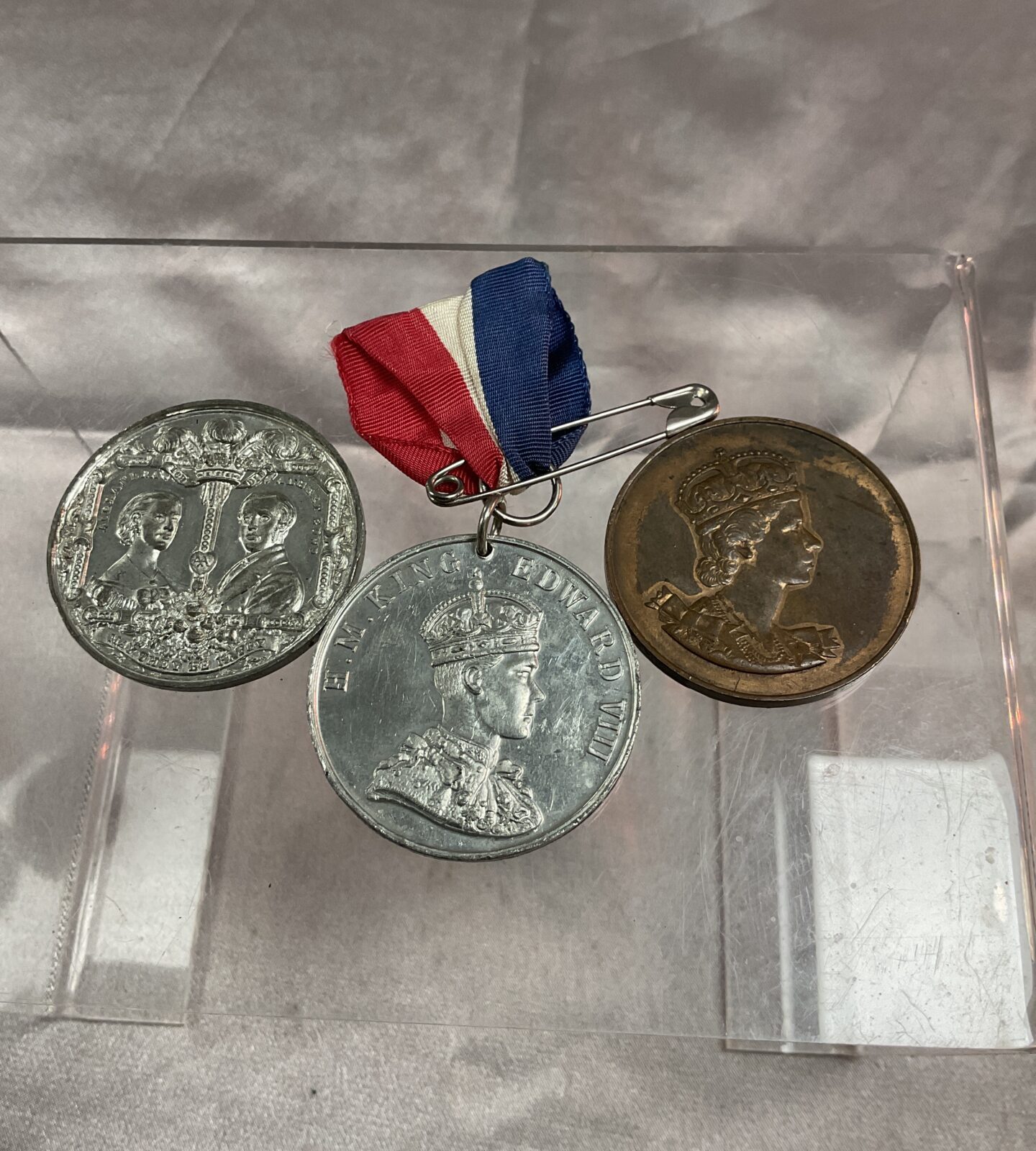Three Royal commemorative medals - Image 2