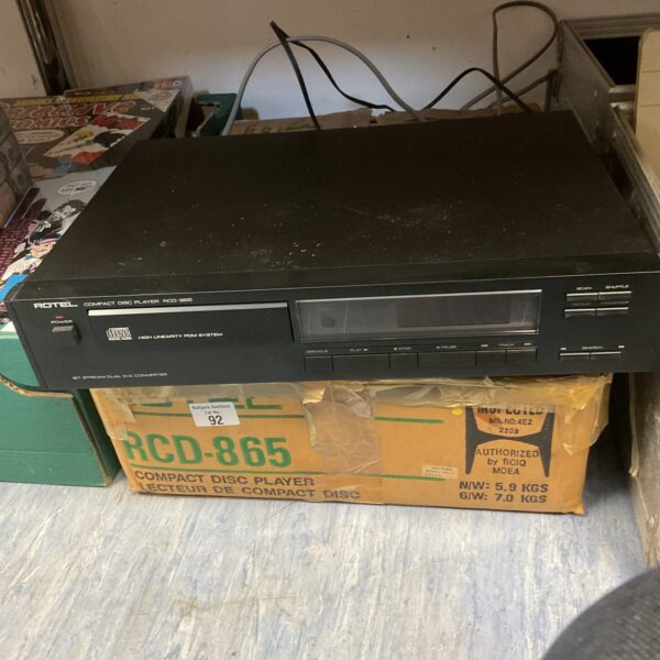 Rotel rcd-865 cd player