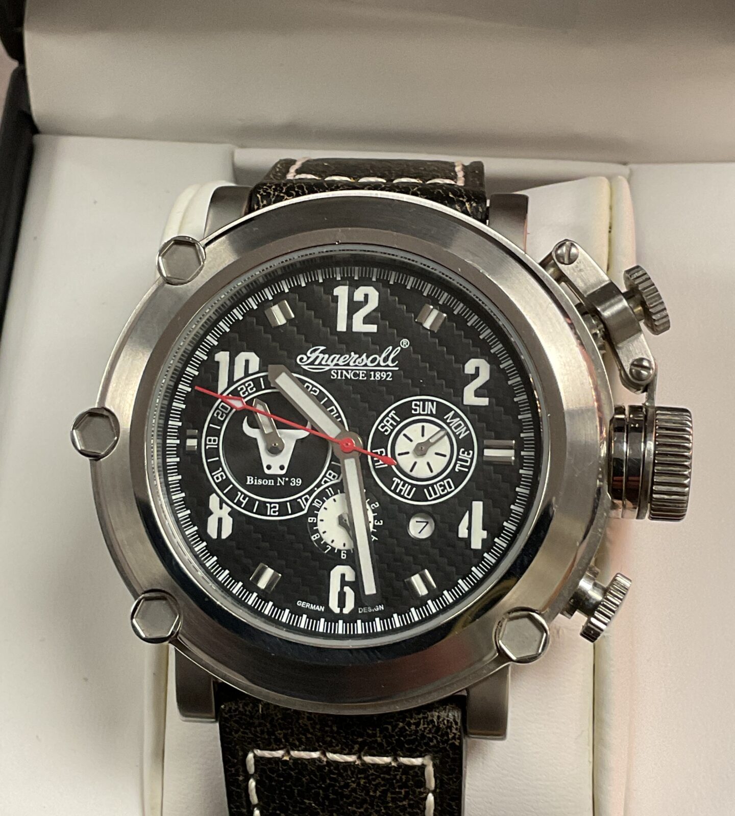 Ingersoll bison No 39 Automatic Gents Wristwatch working with box