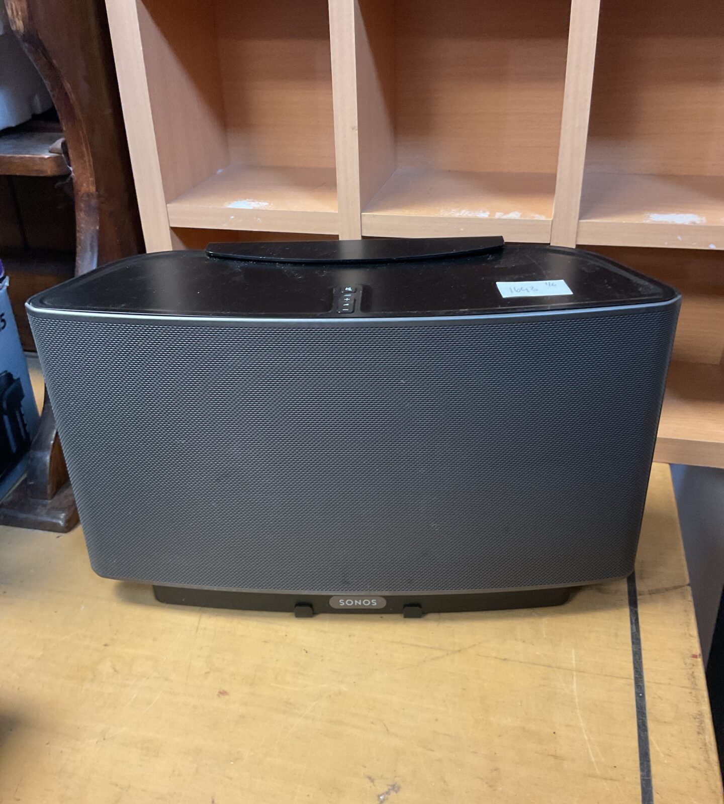 Sonos play 5 speaker system with wall bracket & power cable