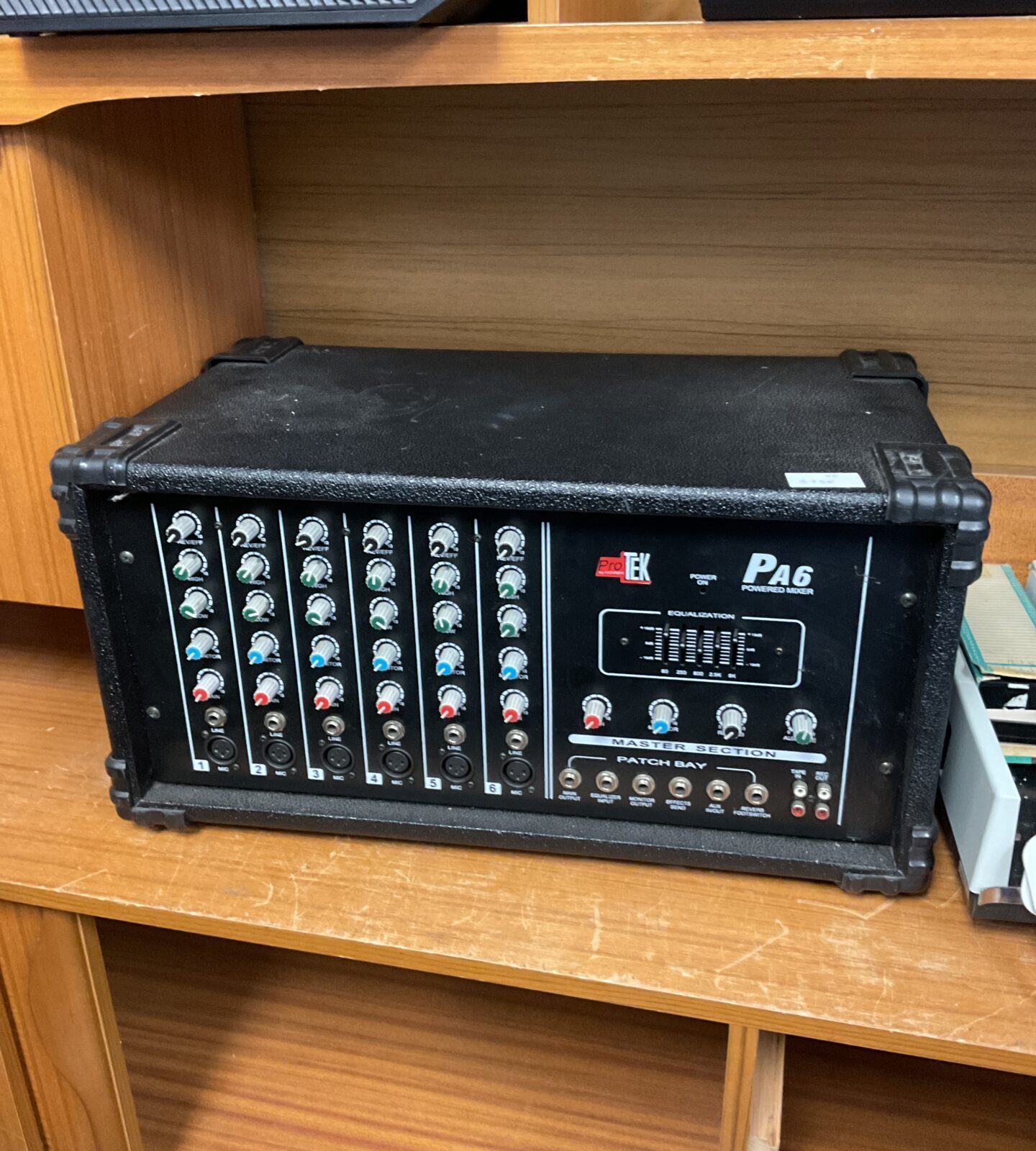 Protek pa6 powered mixer