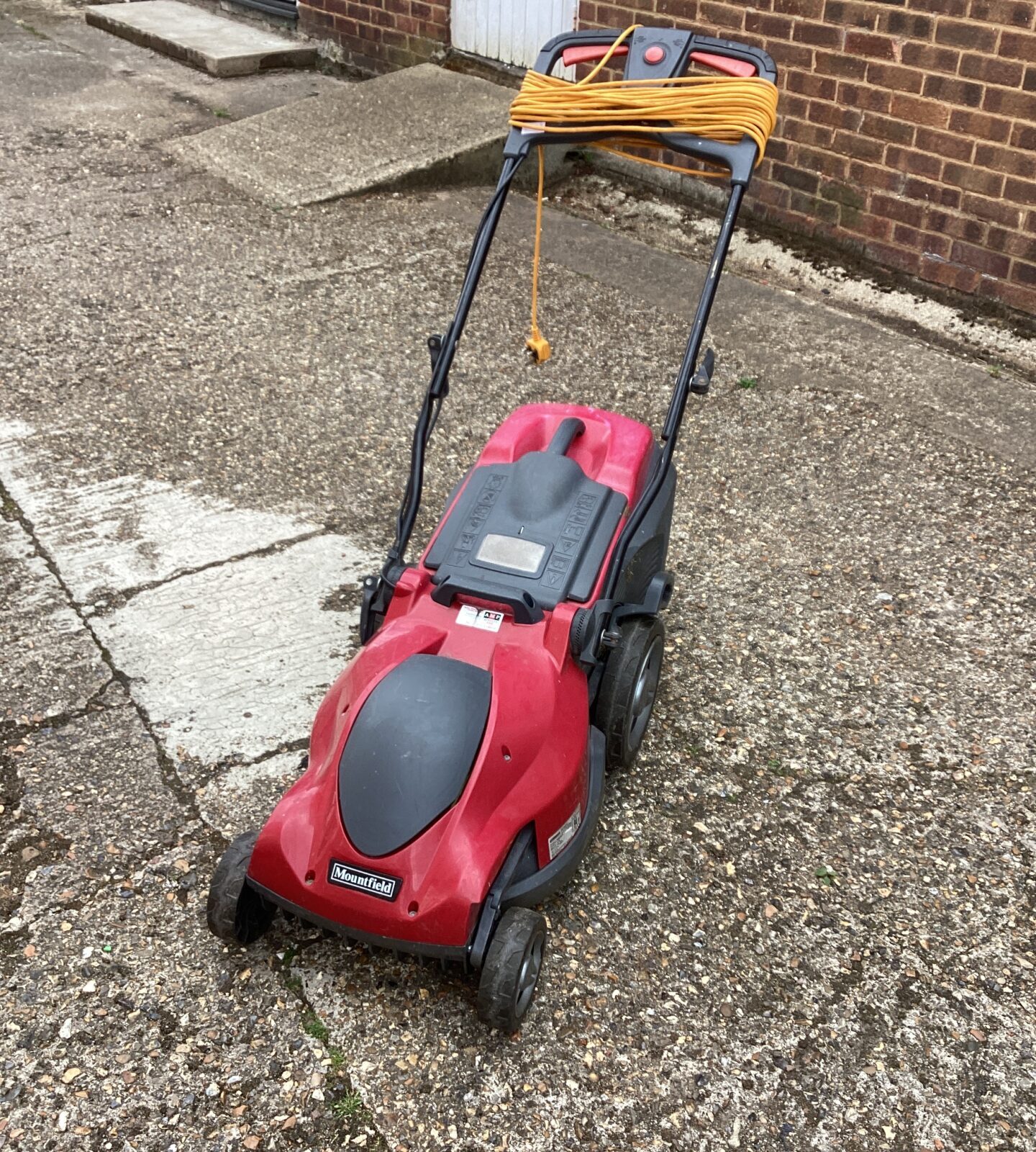 Mountfield electric lawn mower sold as seen