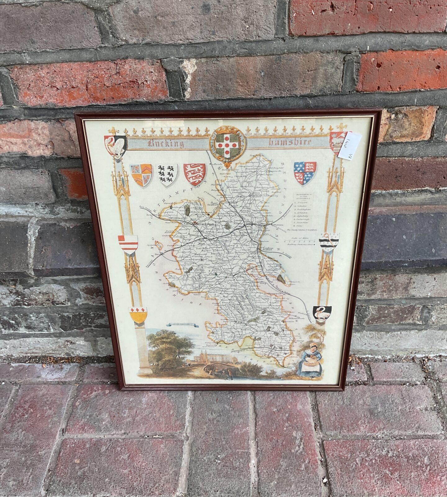 Vintage framed map of Buckinghamshire