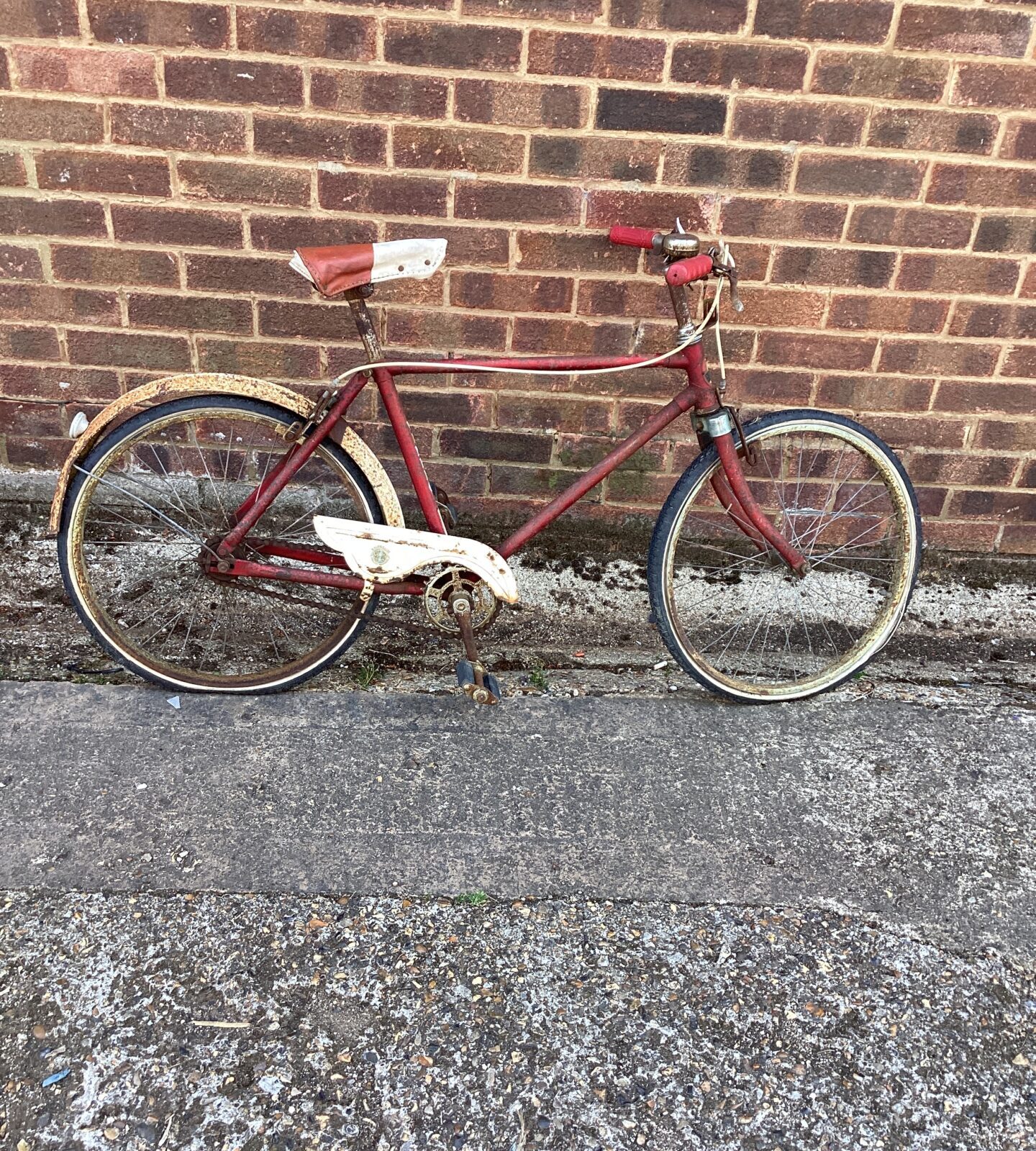 Vintage Vindec bike for restoration