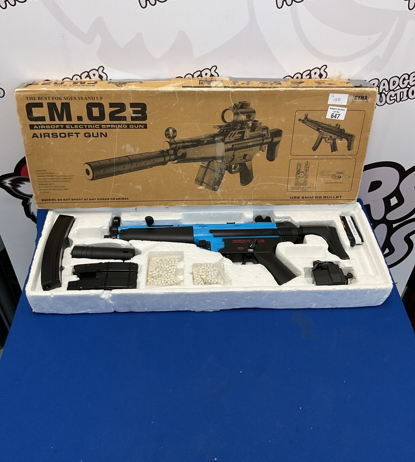 GYMA CM.023 6mm bb electric airsoft spring submachine gun