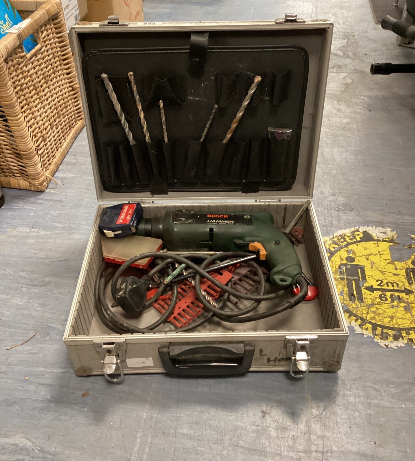 Bosch hammer drill with drill bits