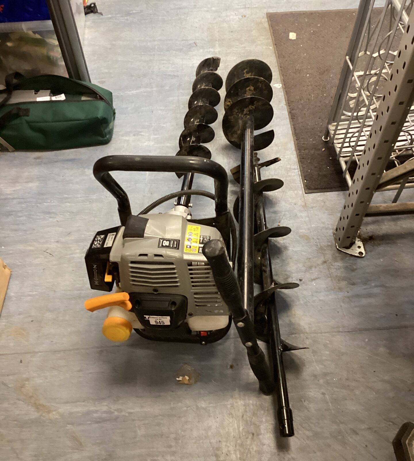 Titan petrol post hole drill with extra drill & hand drill