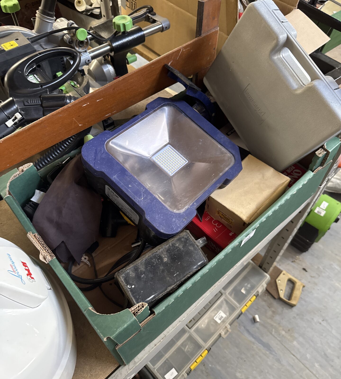 Tray of garage clearance items inc large vintage try square