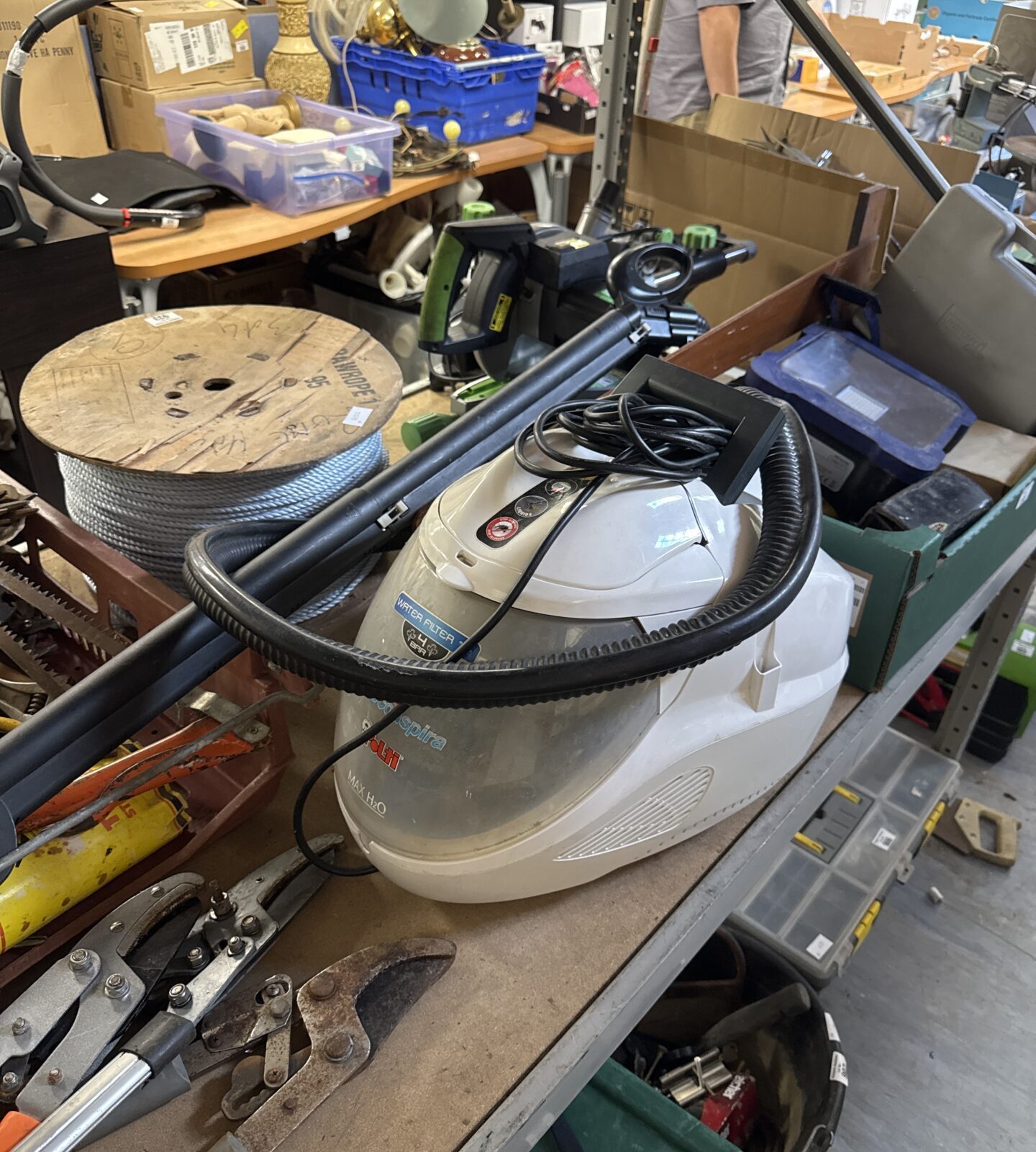 Polti vaporetto lecoaspira max h2o floor steam cleaner