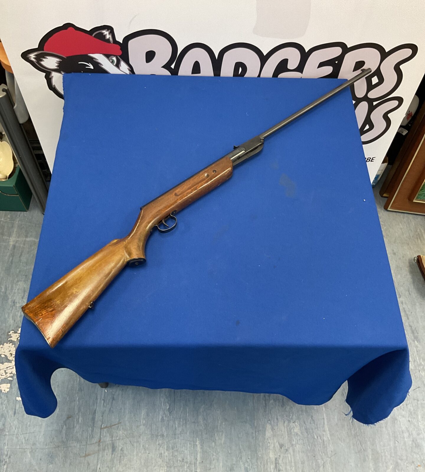 Jelly 5.5cal breakbarrel air rifle in case