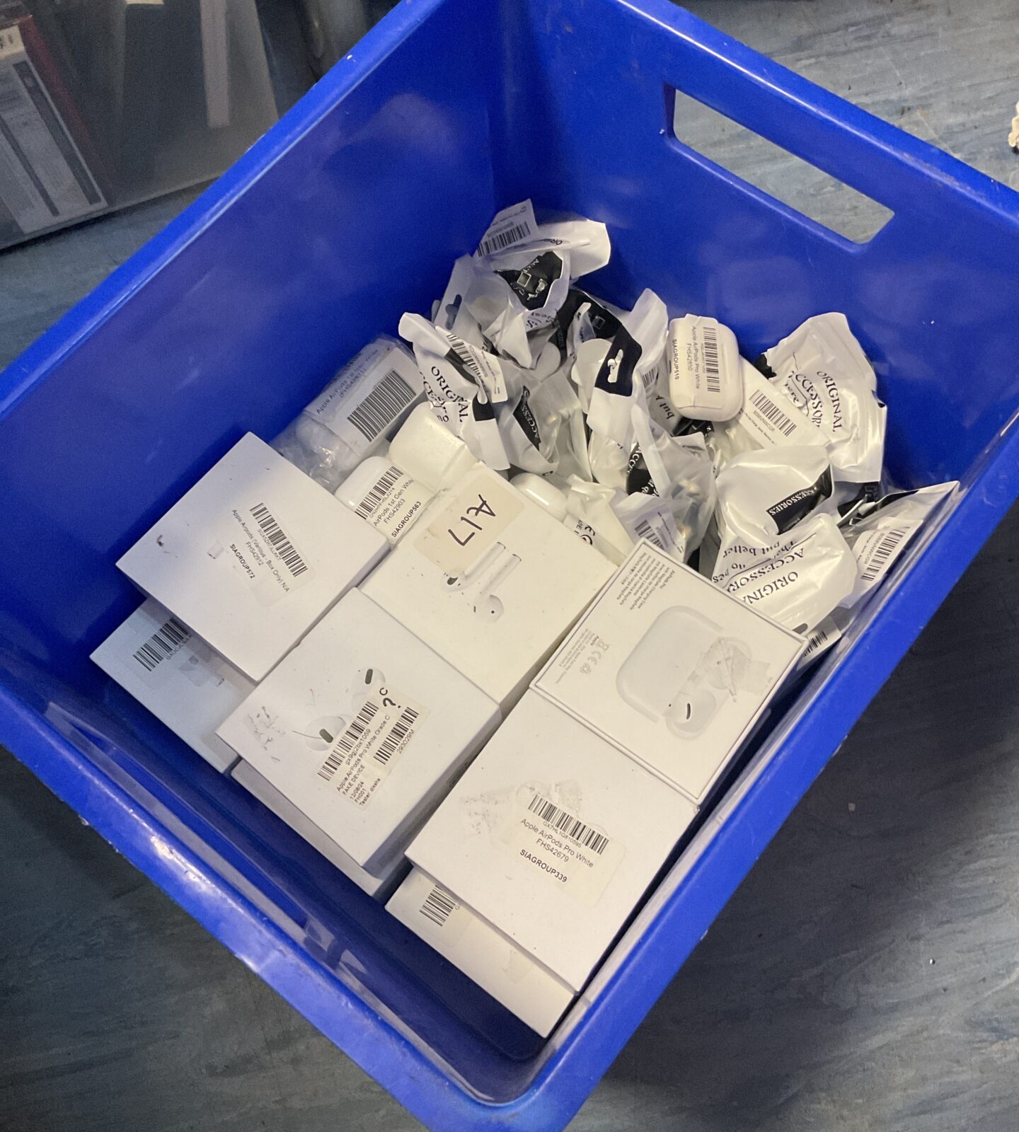 Box of wireless earpods