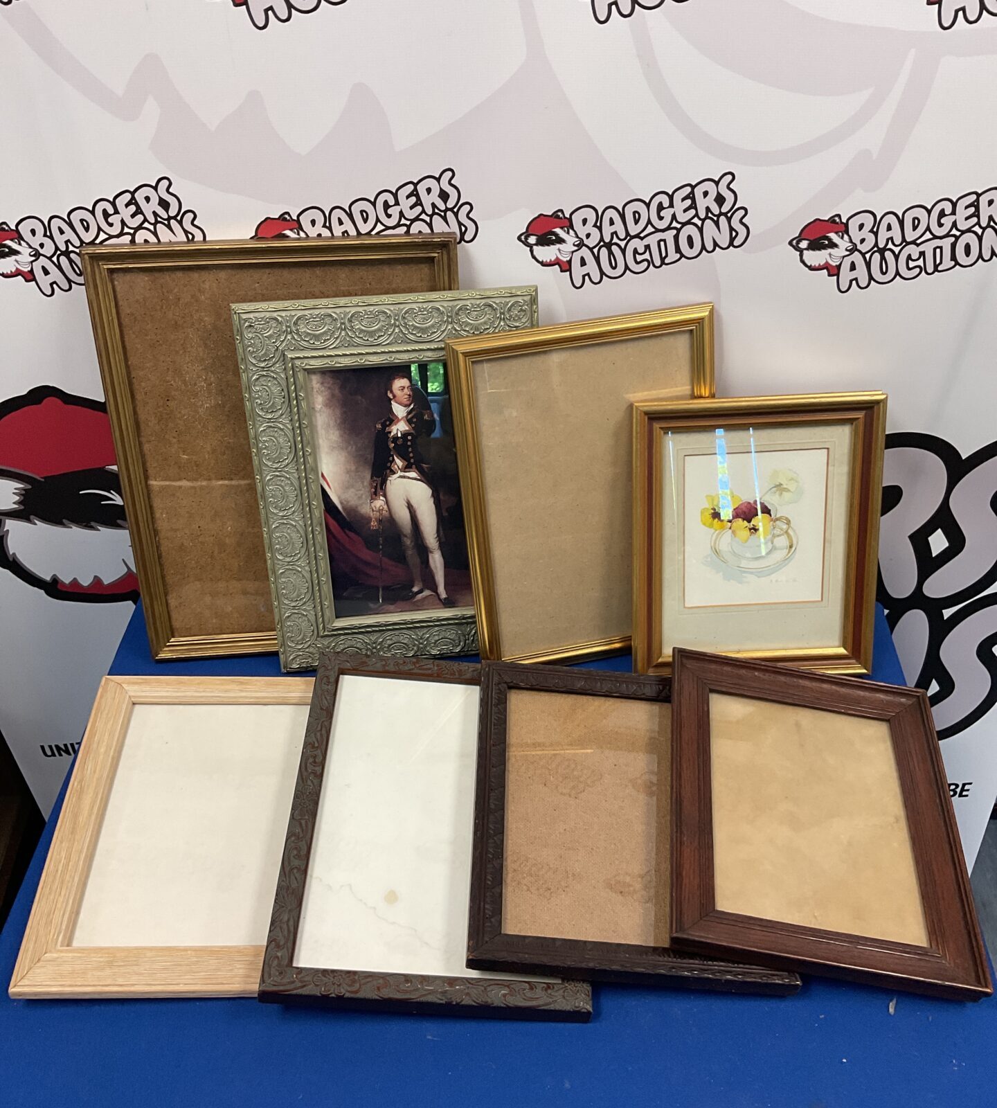 Selection of empty carved wood & gilt picture frames