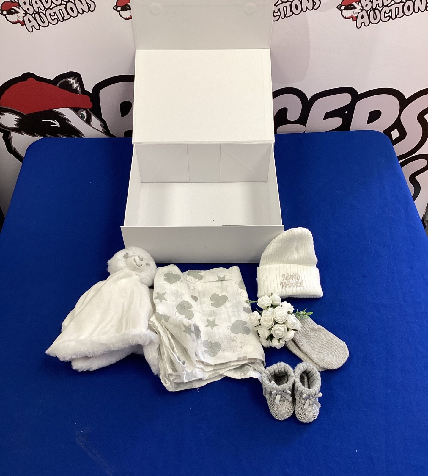 Box owith new baby gift set inc socks, hat & blanky