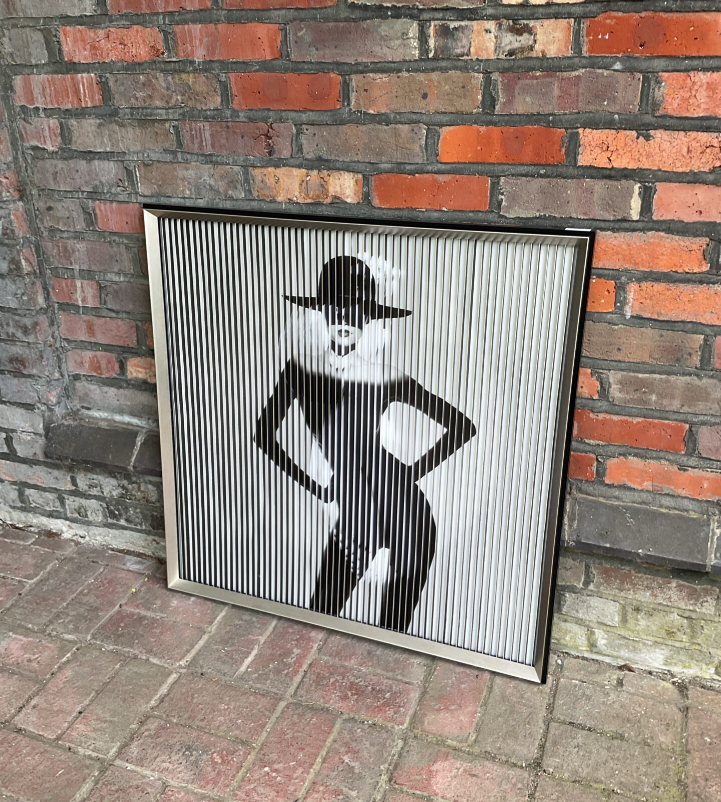 Large 3 way optical print of a fashionable lady