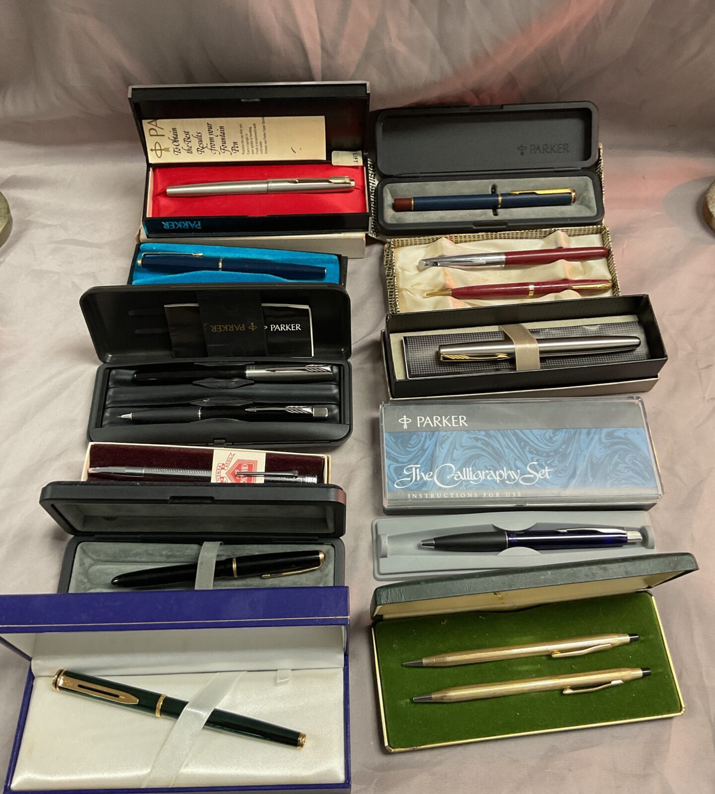 Large collection of assorted pens inc Parker waterman ect