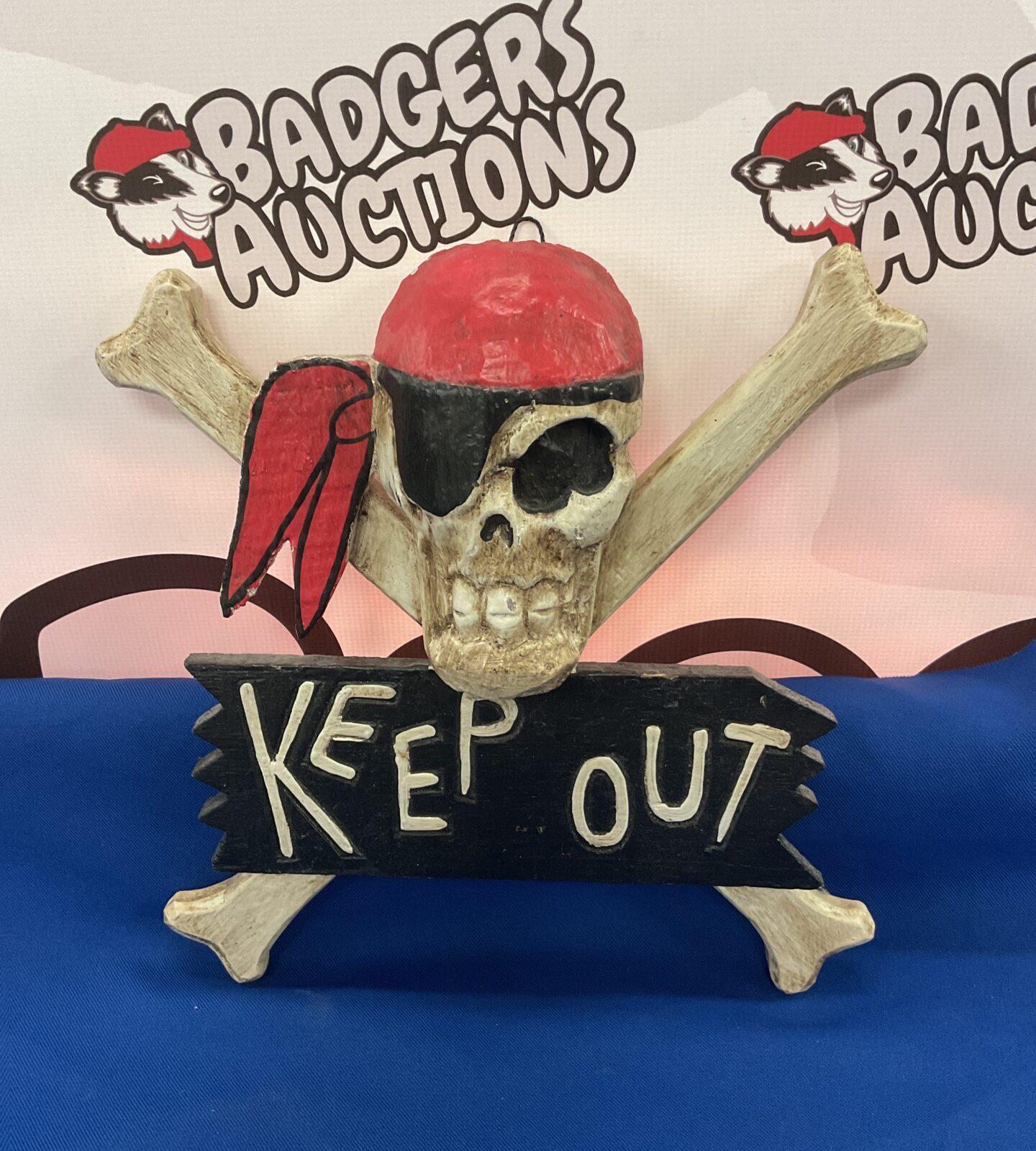 Wooden keep out skull & crossbones wall plaque