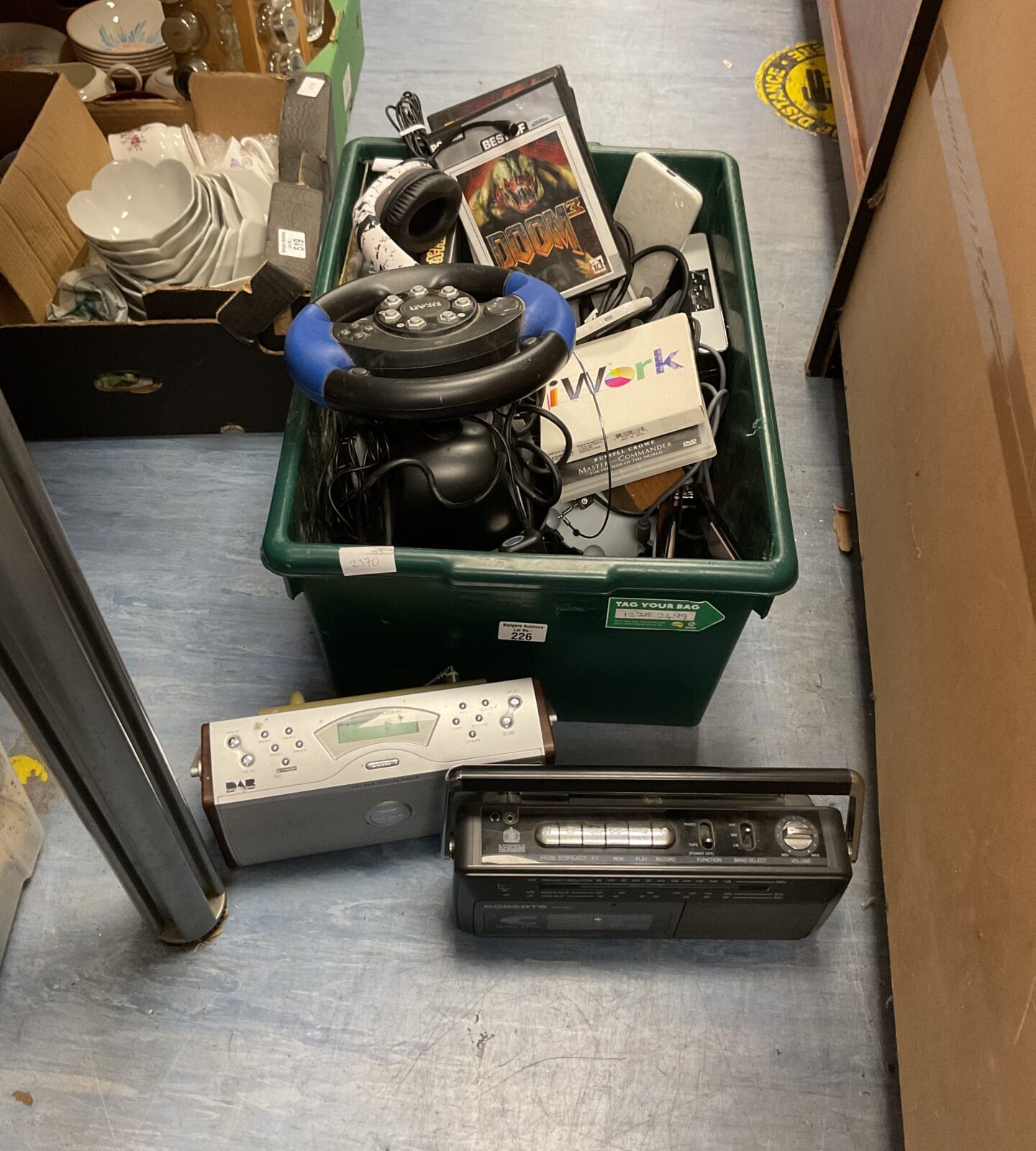 Crate of mixed electricals inc roberts radio, apple iwork, gaming steering wheel and more