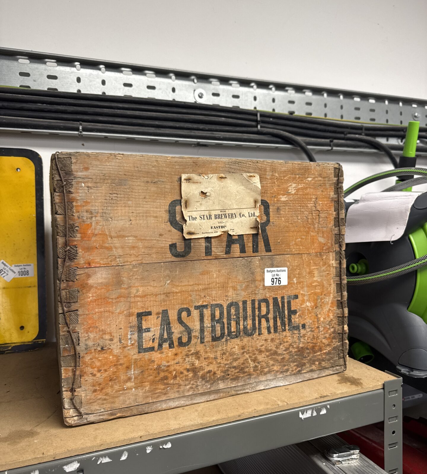 Vintage star brewery bottle crate