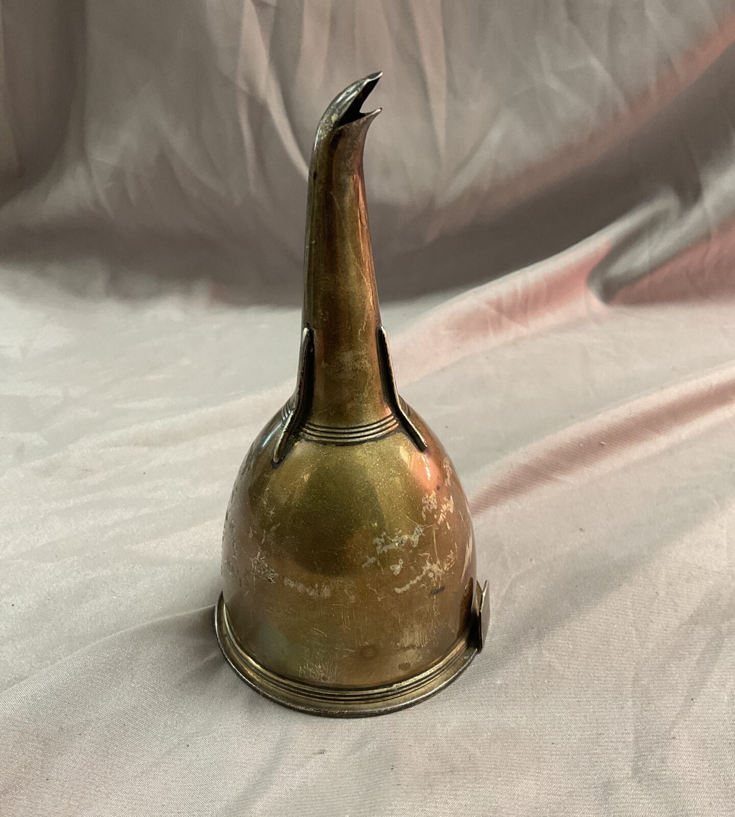 A hallmarked George Ill 1811 silver wine funnel with strainer cup 173.3G - Image 5