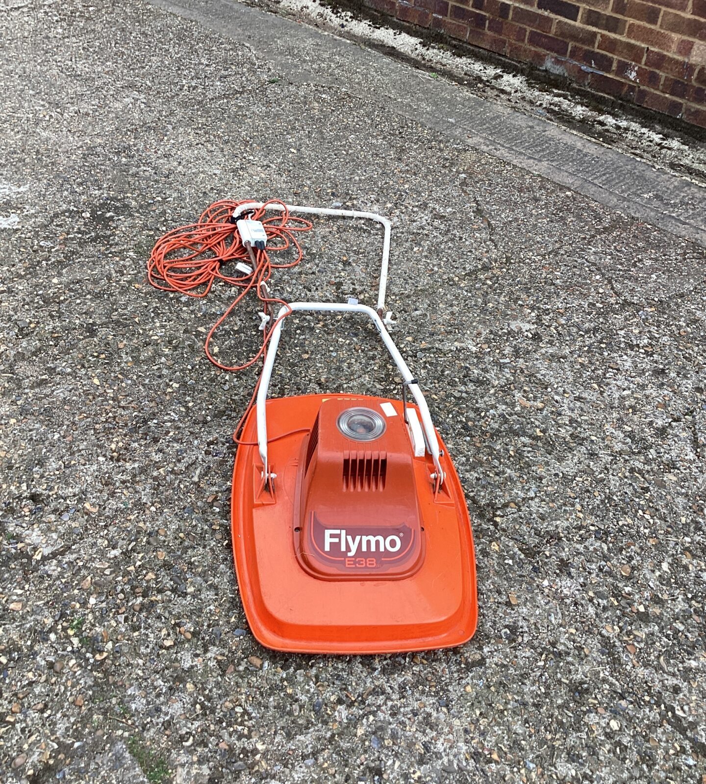 Flymo Hover mower